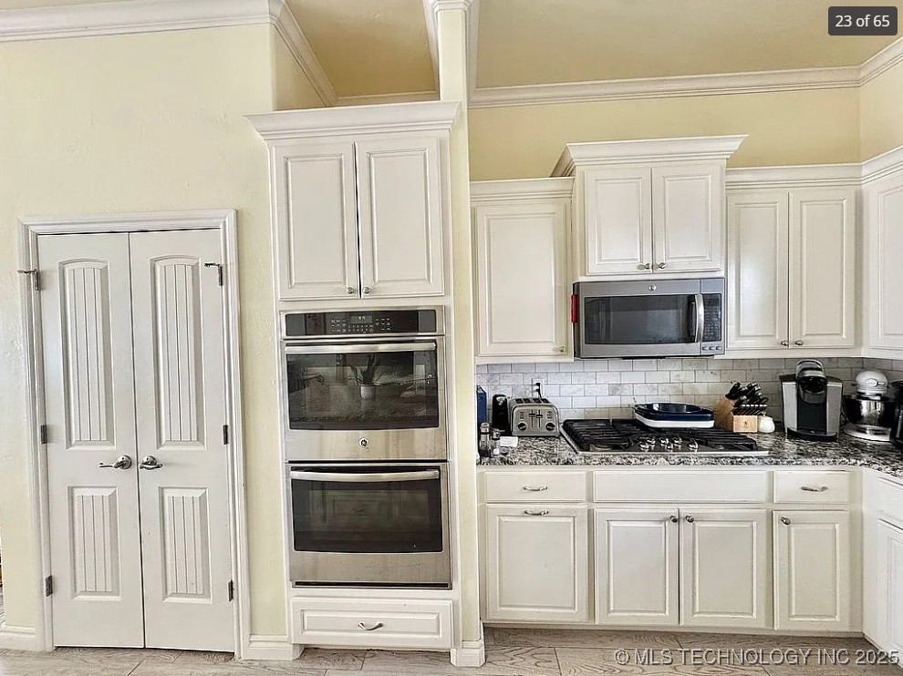 117271 S 4238 Property Photo 20