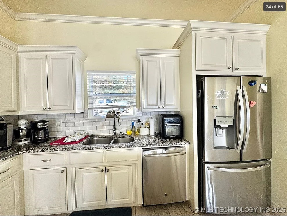 117271 S 4238 Property Photo 21