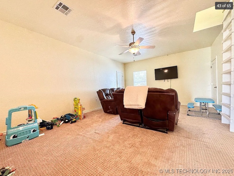 117271 S 4238 Property Photo 38