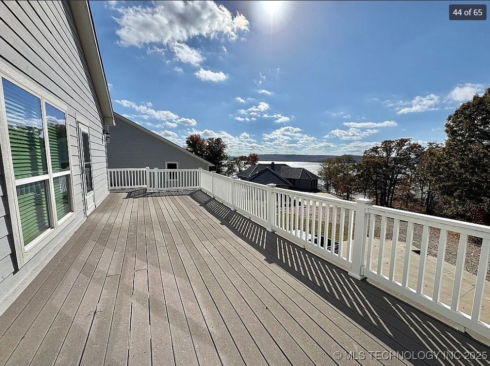 117271 S 4238 Property Photo 45