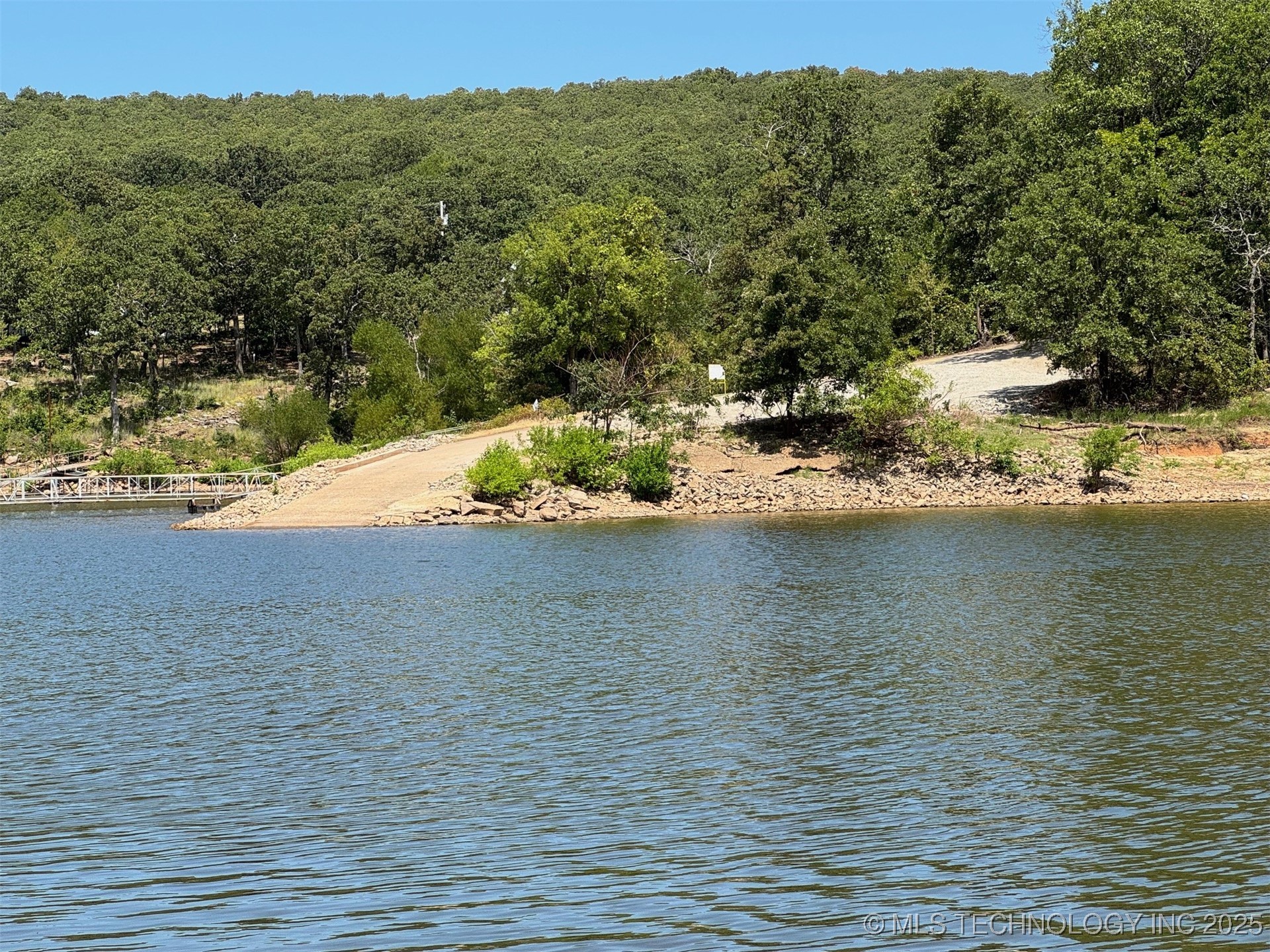 117271 S 4238 Property Photo 69