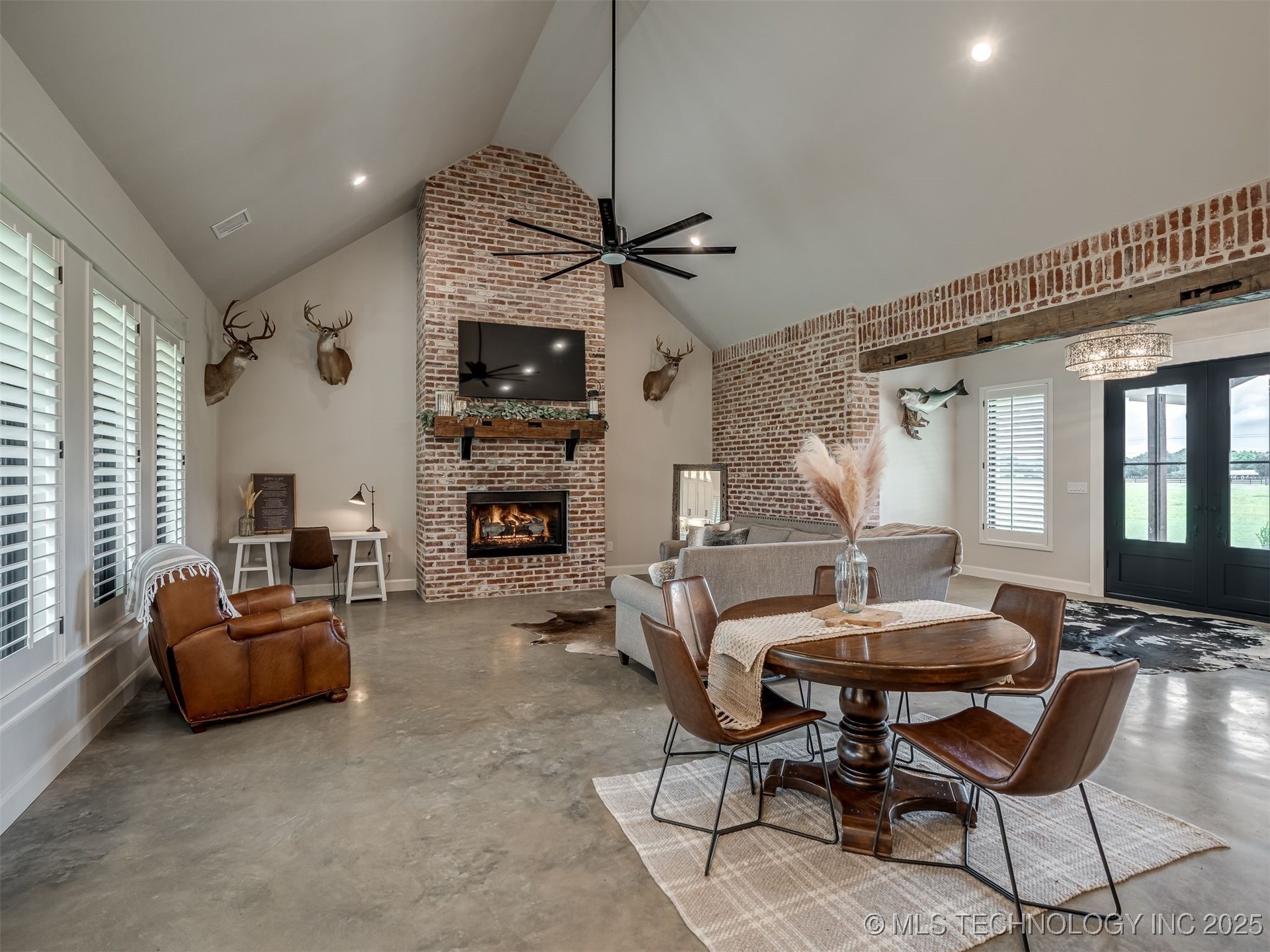 10055 Dentonville Road Property Photo 9