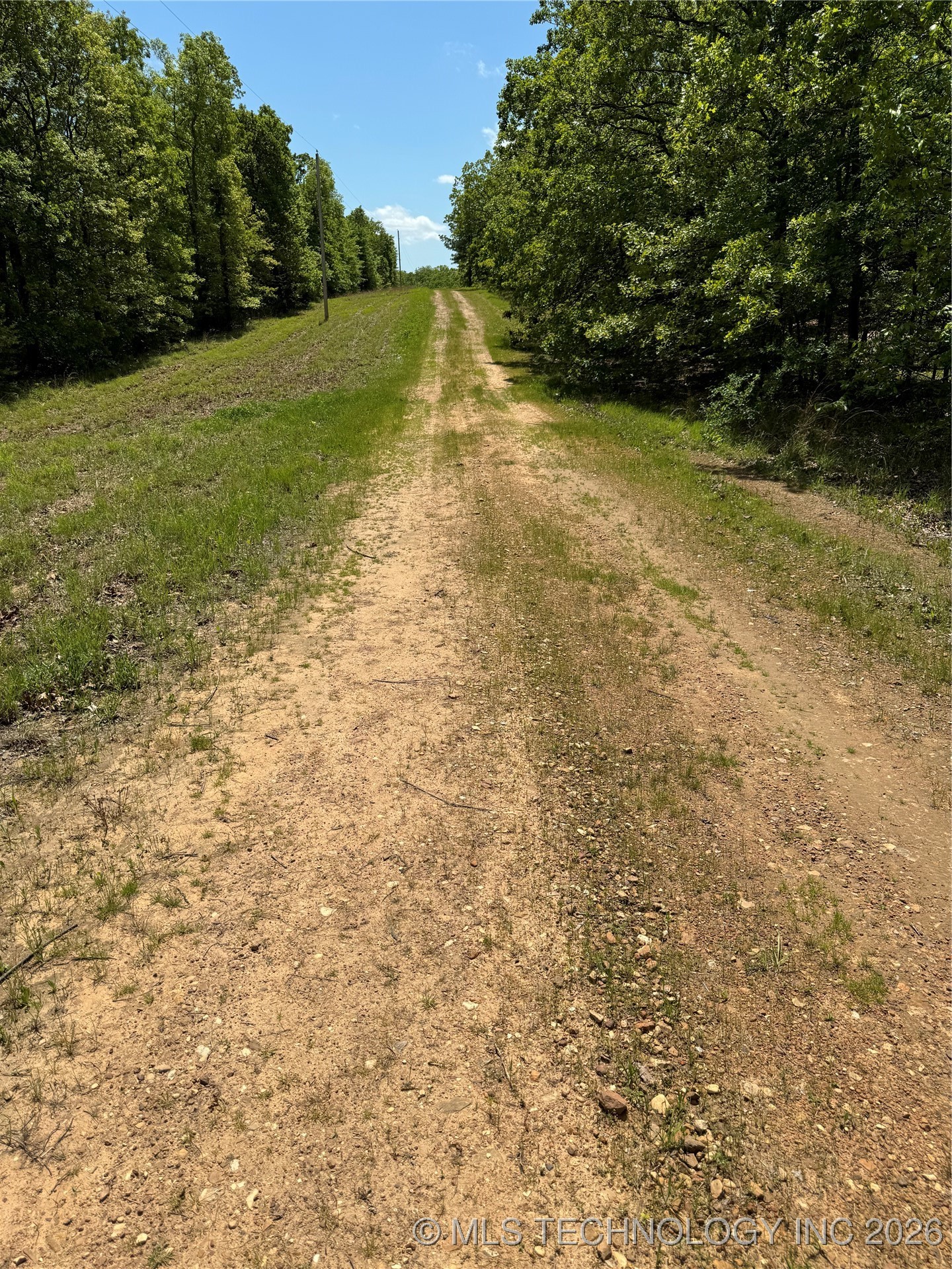 6 S 4532 Road Property Photo 4