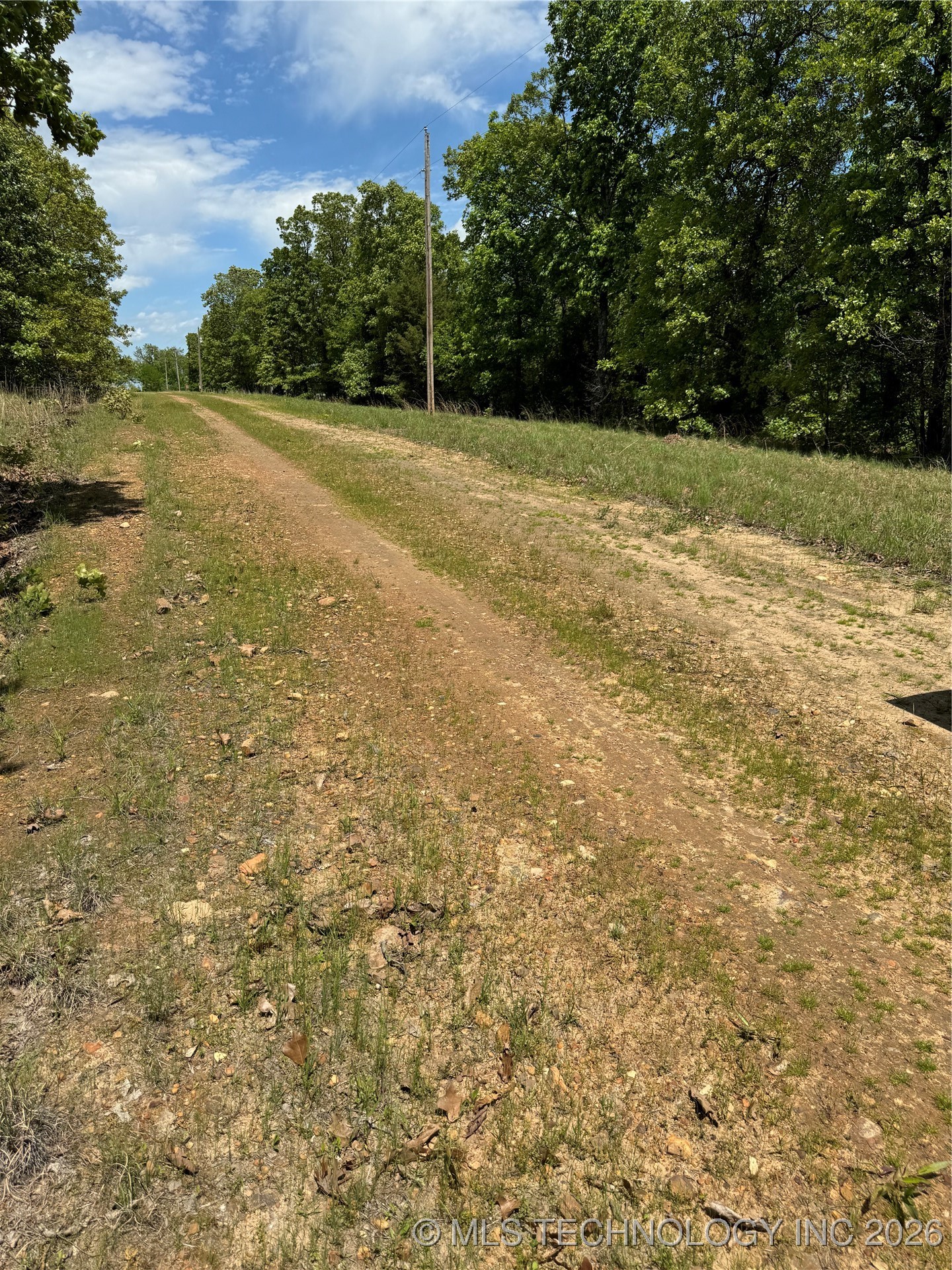 9 S 4532 Road Property Photo 2