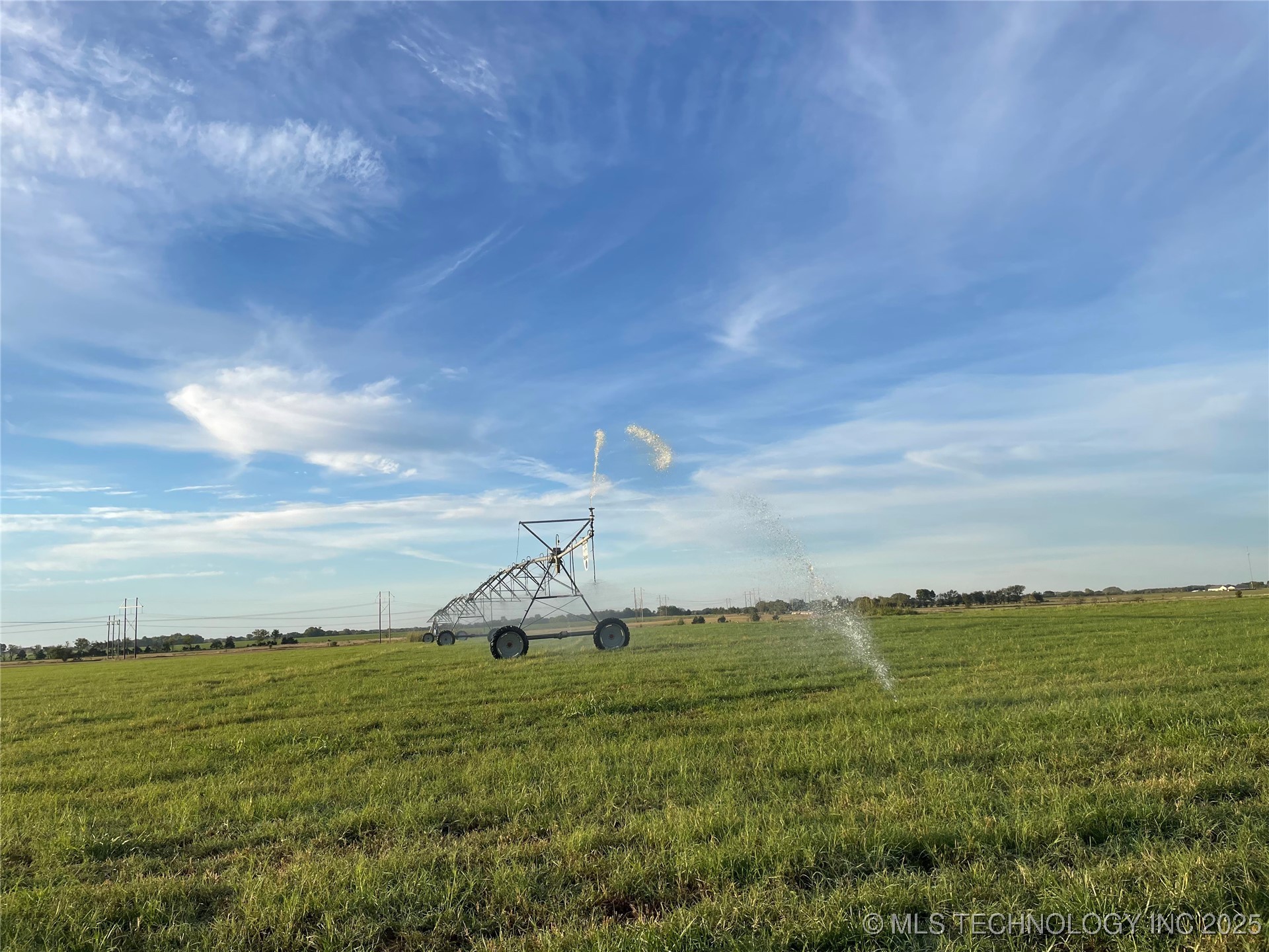 E 180 Road Property Photo 2