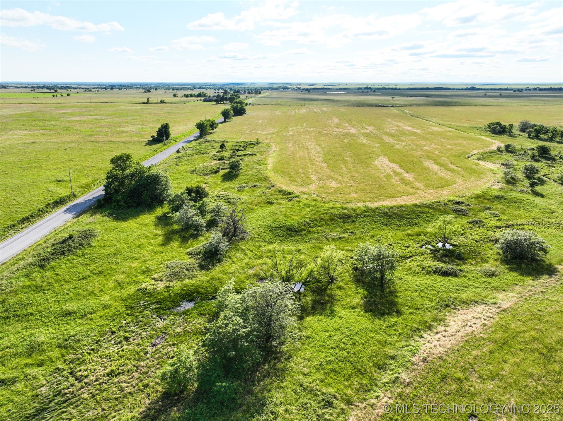 0001 S 4080 Road Property Photo 3