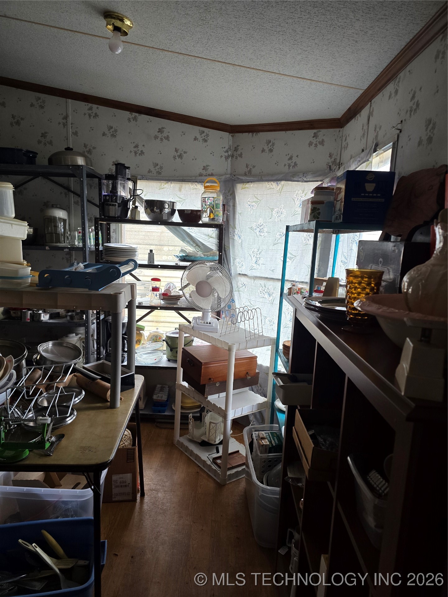 1004 Blue Hawk Road Property Photo 8