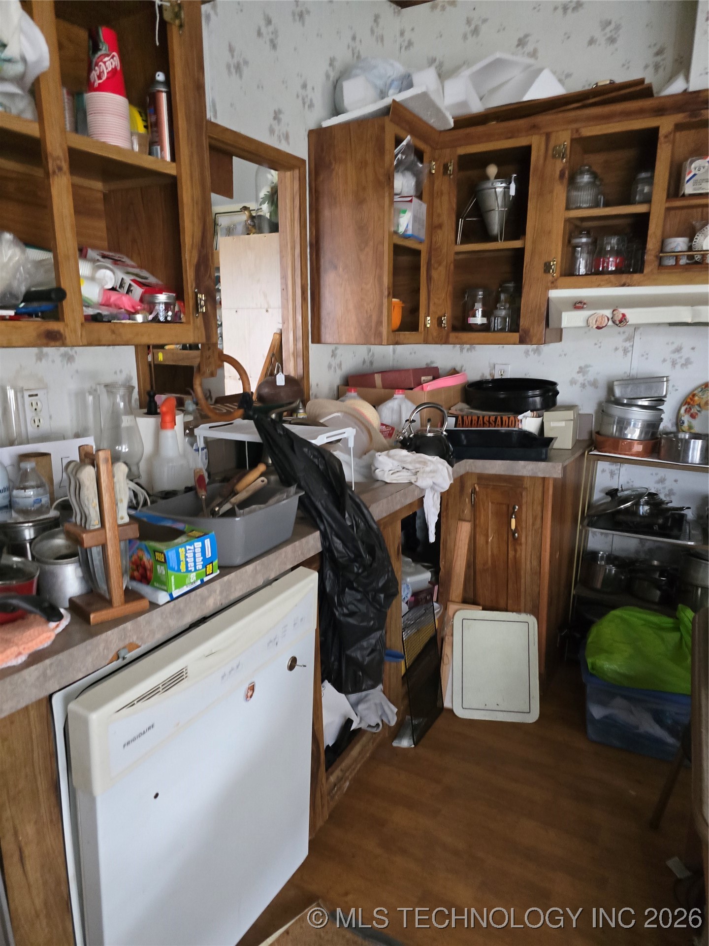 1004 Blue Hawk Road Property Photo 9