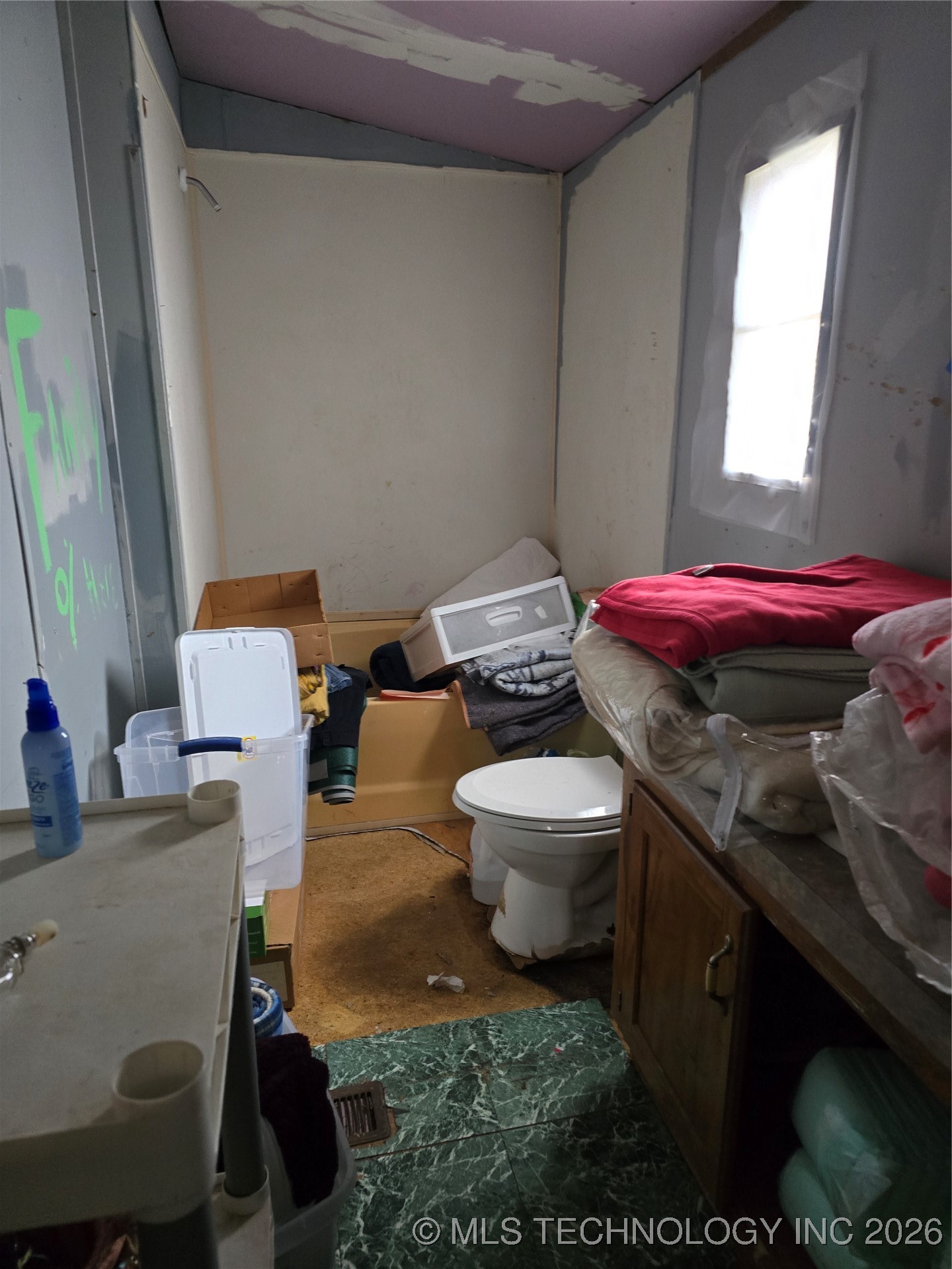 1004 Blue Hawk Road Property Photo 11