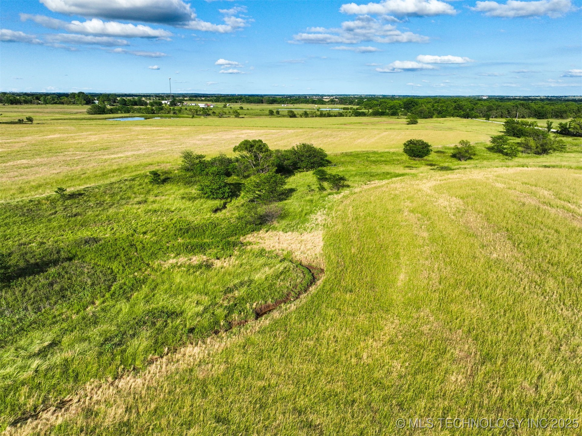 0002 S 4080 Road Property Photo 8