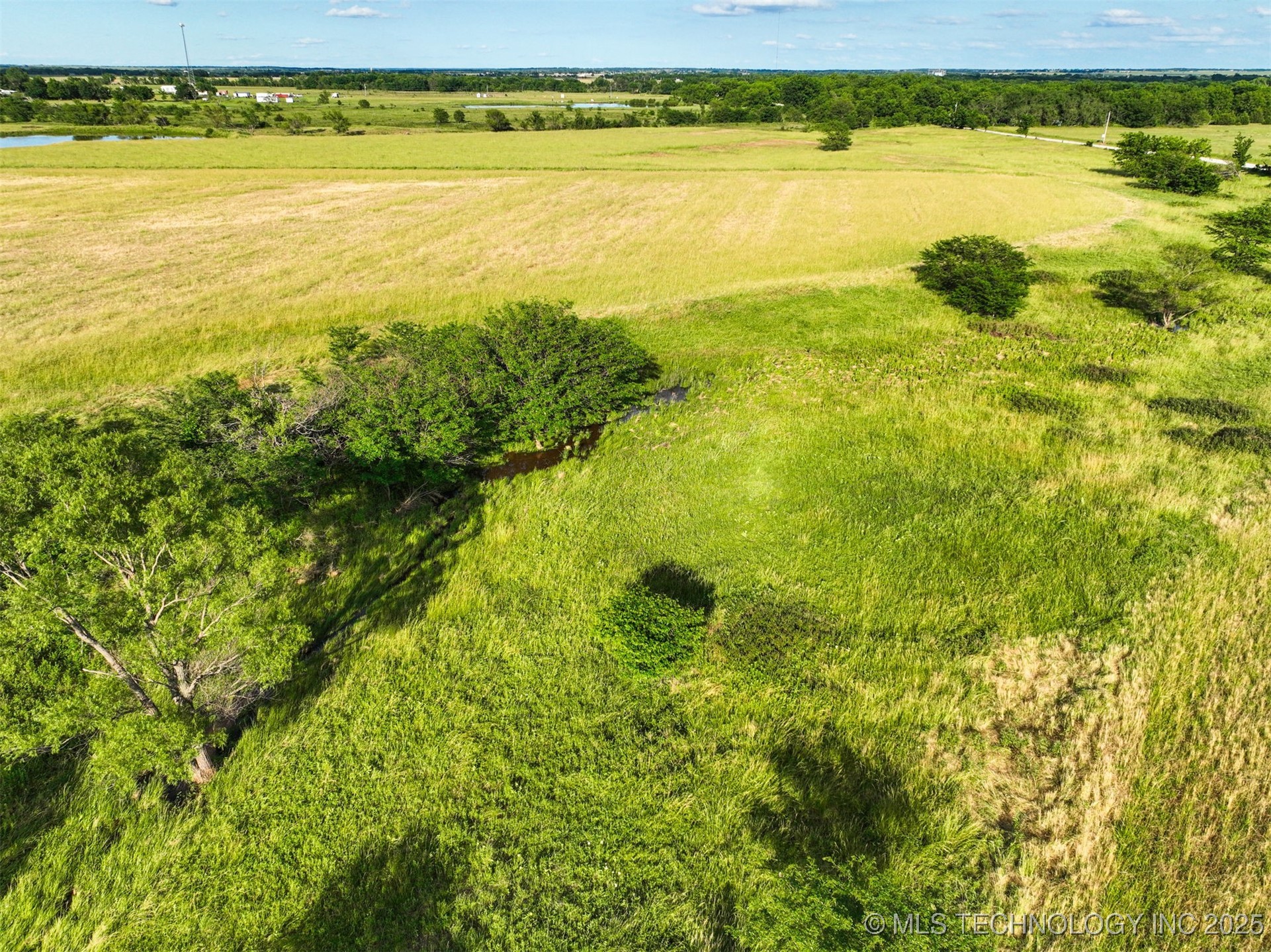 0002 S 4080 Road Property Photo 10