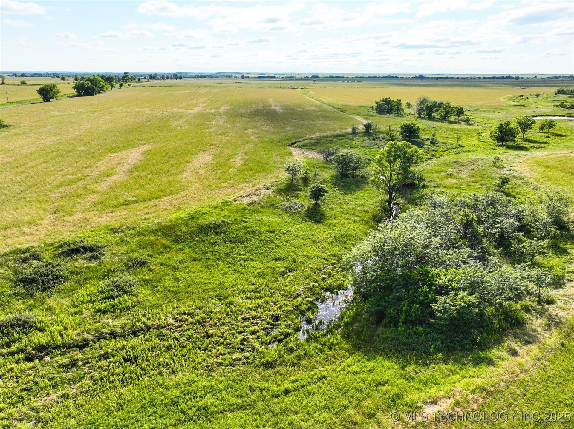 0002 S 4080 Road Property Photo 12