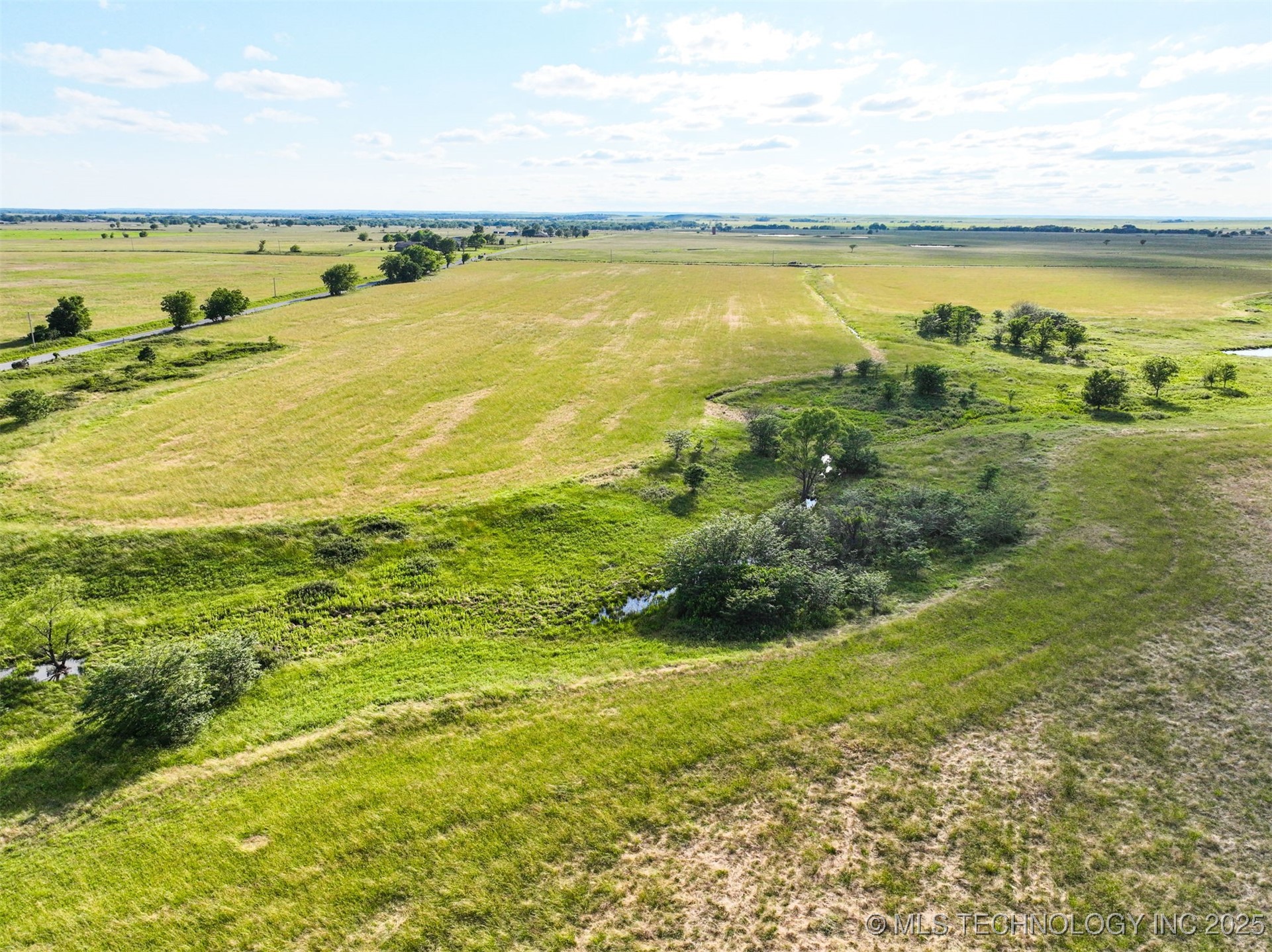 0002 S 4080 Road Property Photo 14