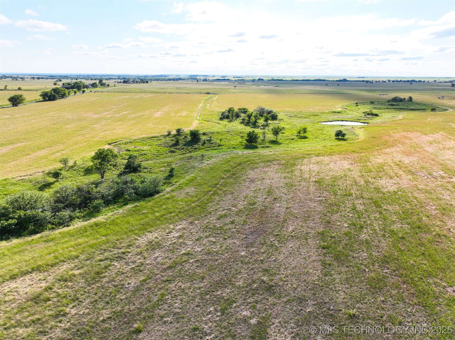 0003 S 4080 Road Property Photo 3