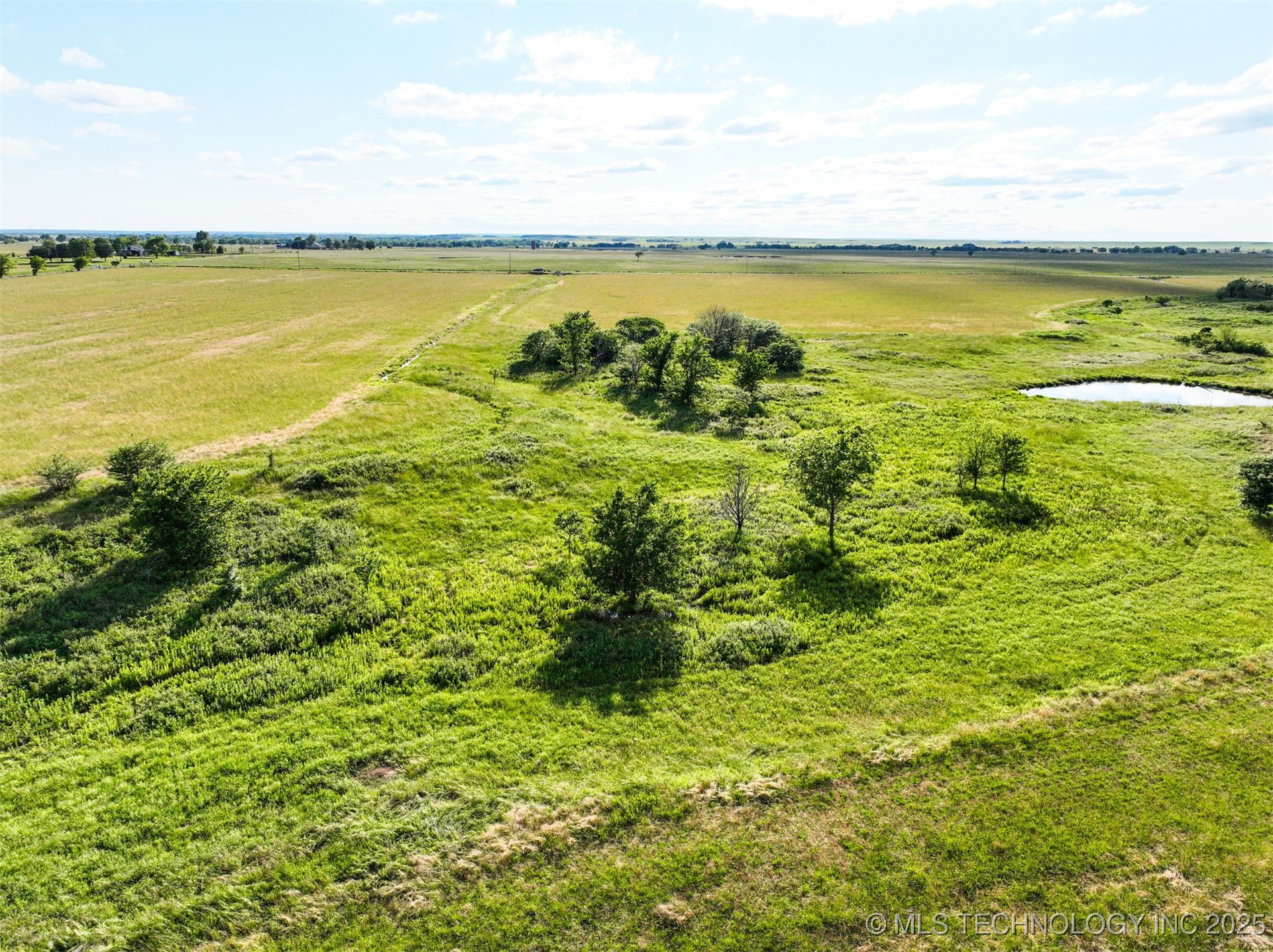 0003 S 4080 Road Property Photo 4