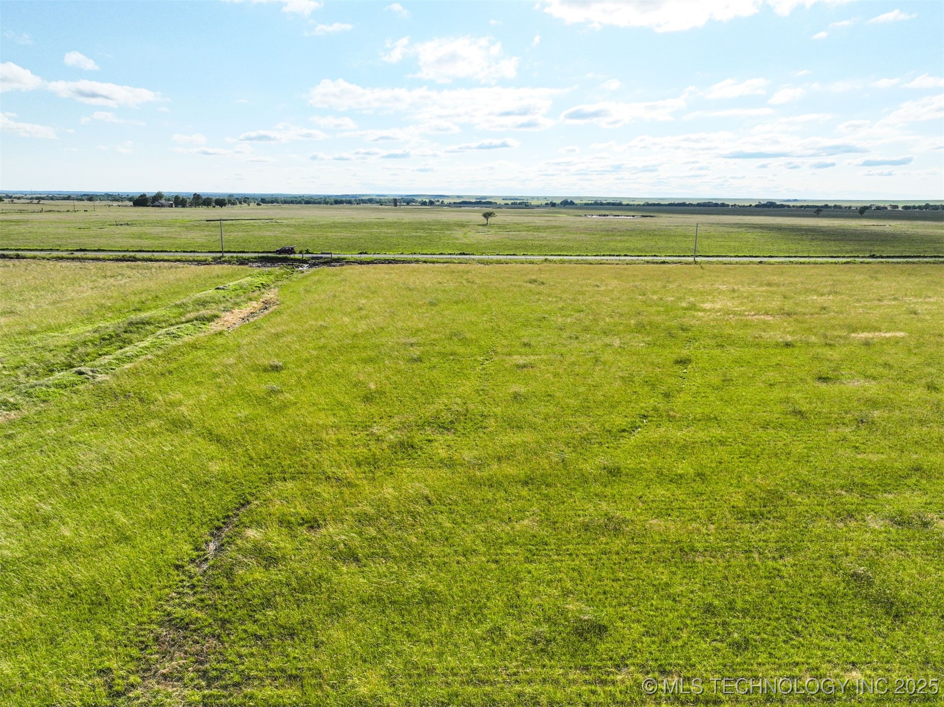 0003 S 4080 Road Property Photo 7