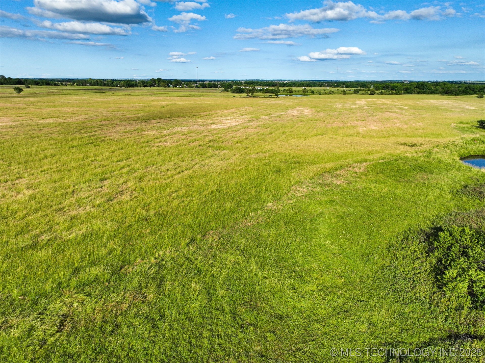 0004 S 4080 Road Property Photo 7