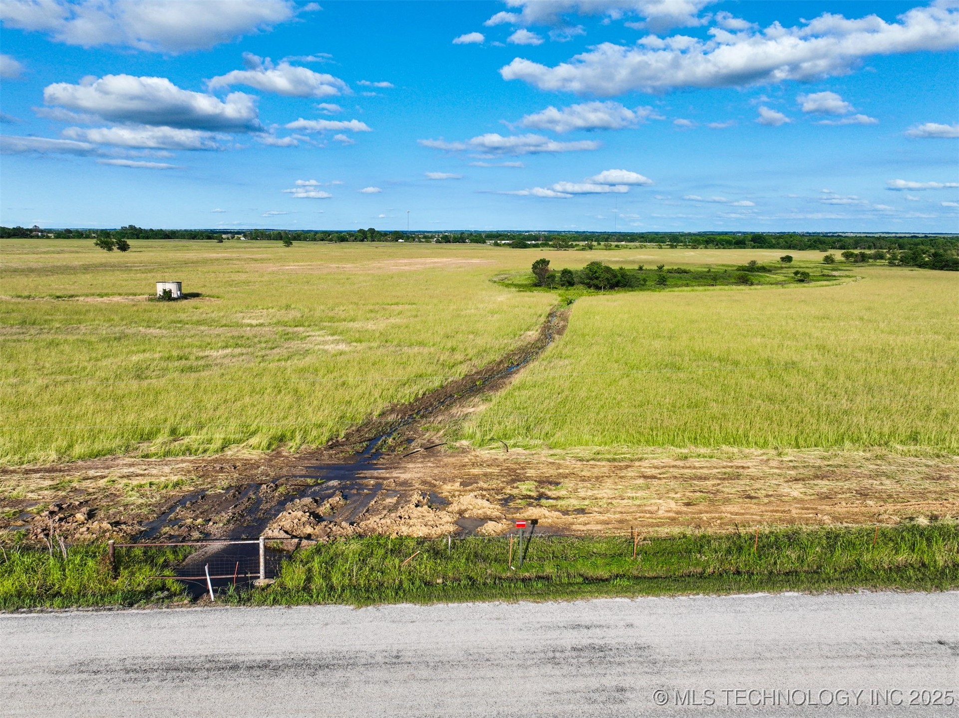 0005 S 4080 Road Property Photo 10