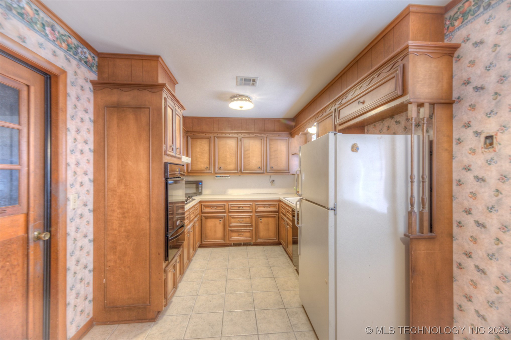 2311 S 117th East Avenue Property Photo 7