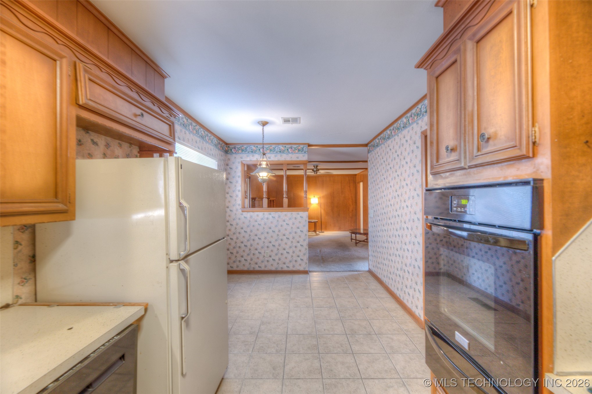 2311 S 117th East Avenue Property Photo 10