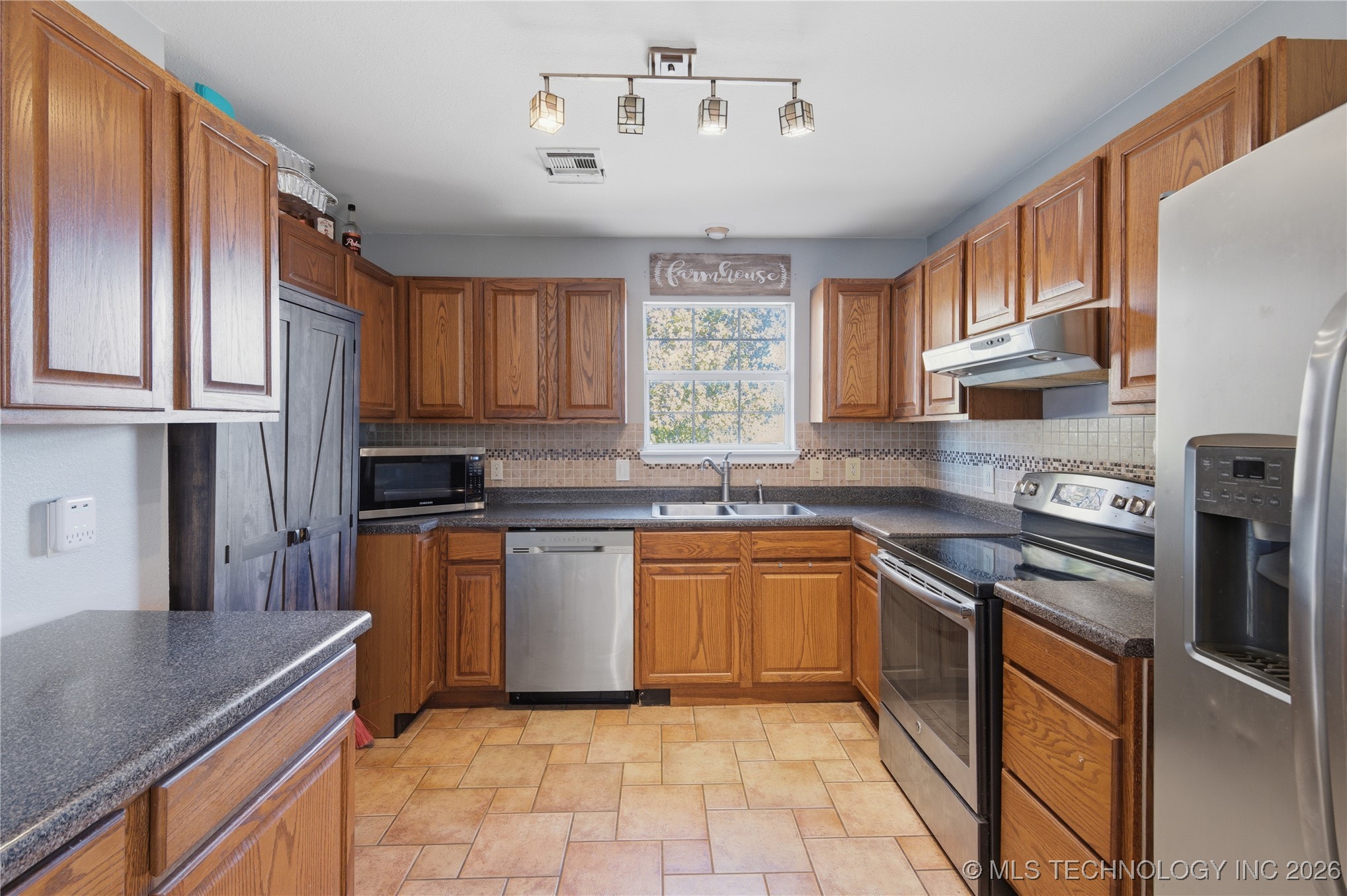 33986 E 157th Street S Property Photo 17