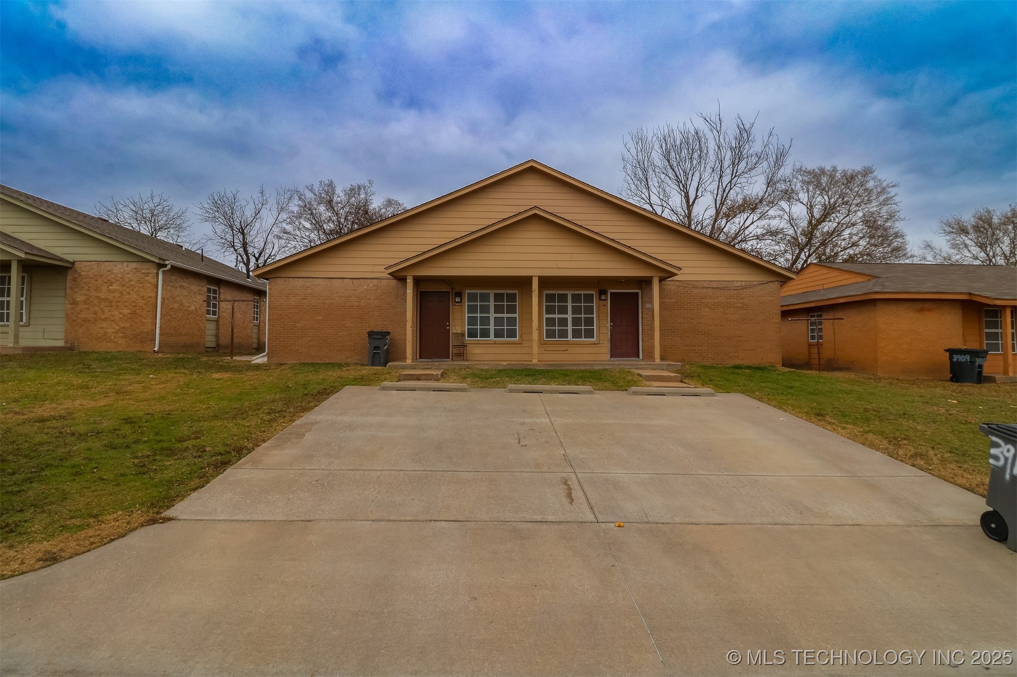 4012 W 56th Place Property Photo 11