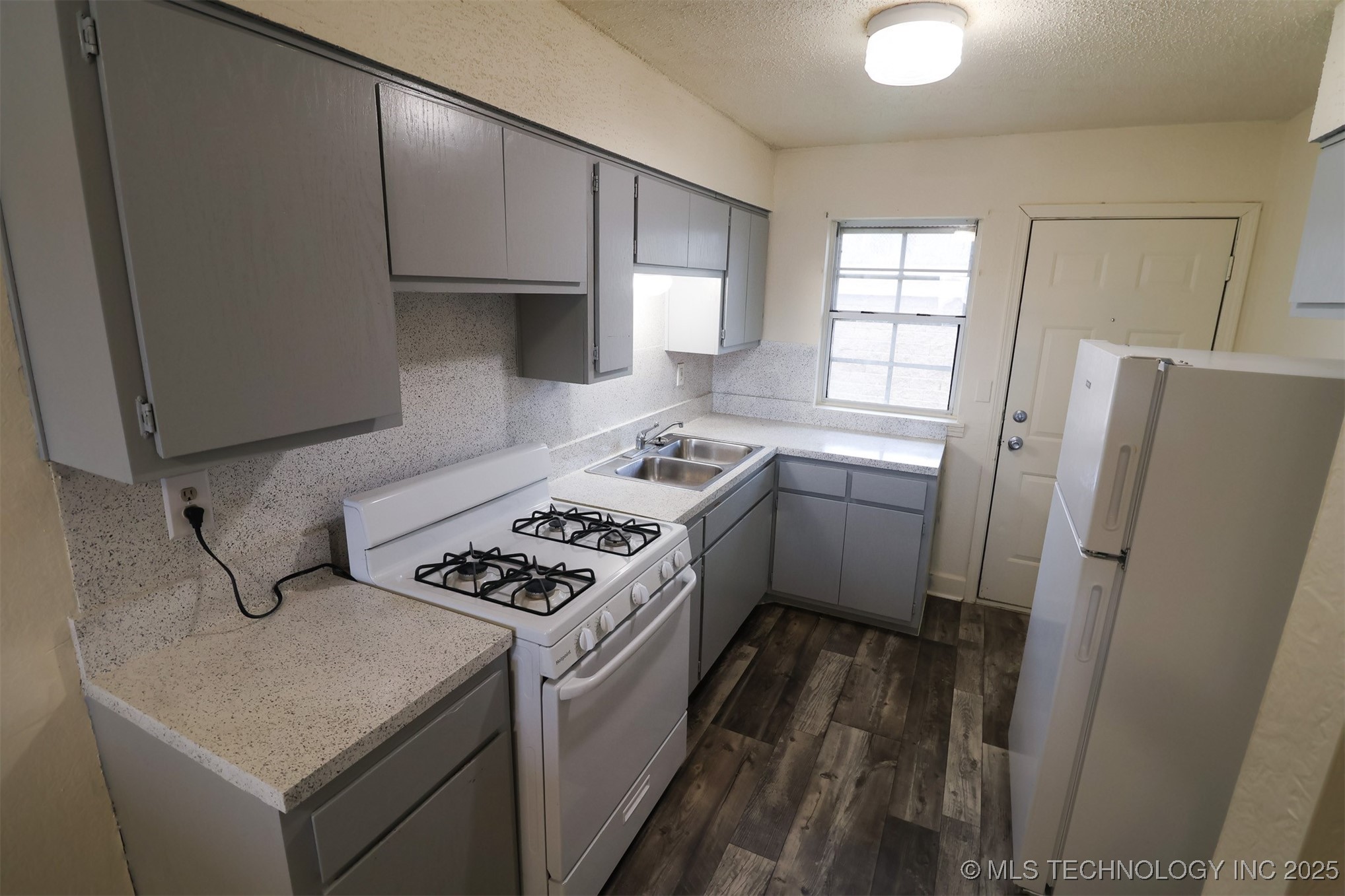 4012 W 56th Place Property Photo 20