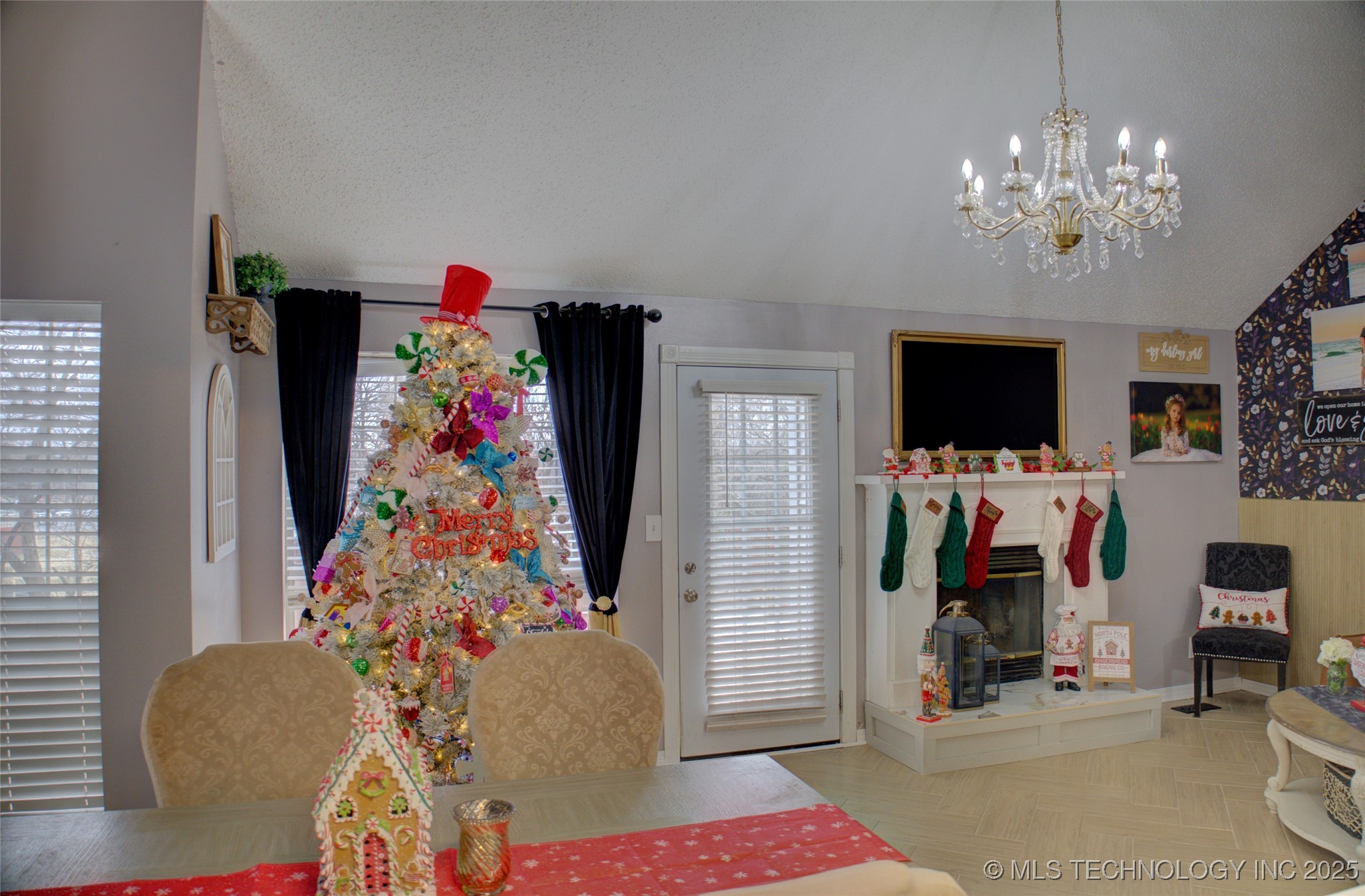 2925 W Berwick Street Property Photo 17