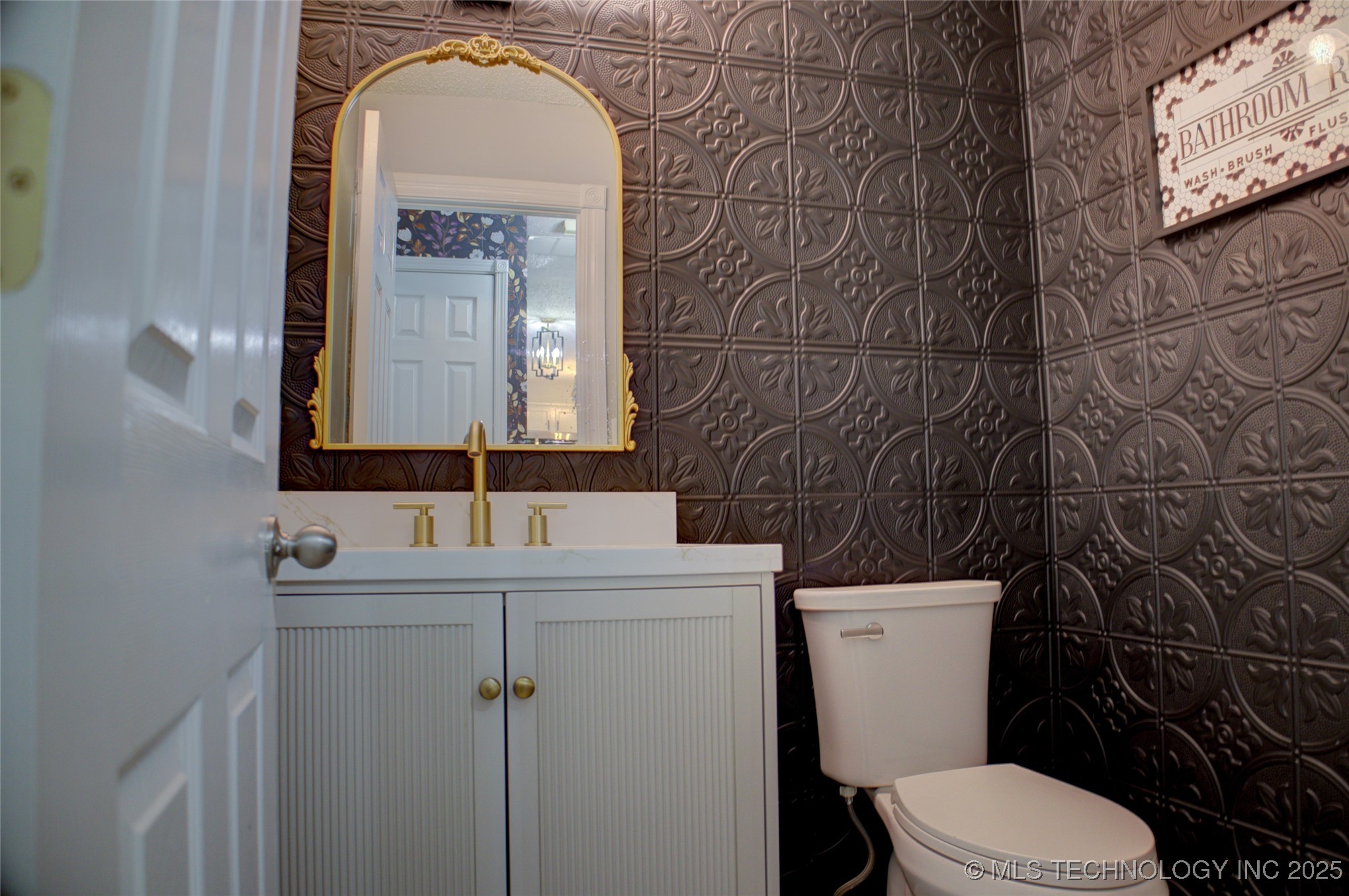 2925 W Berwick Street Property Photo 34