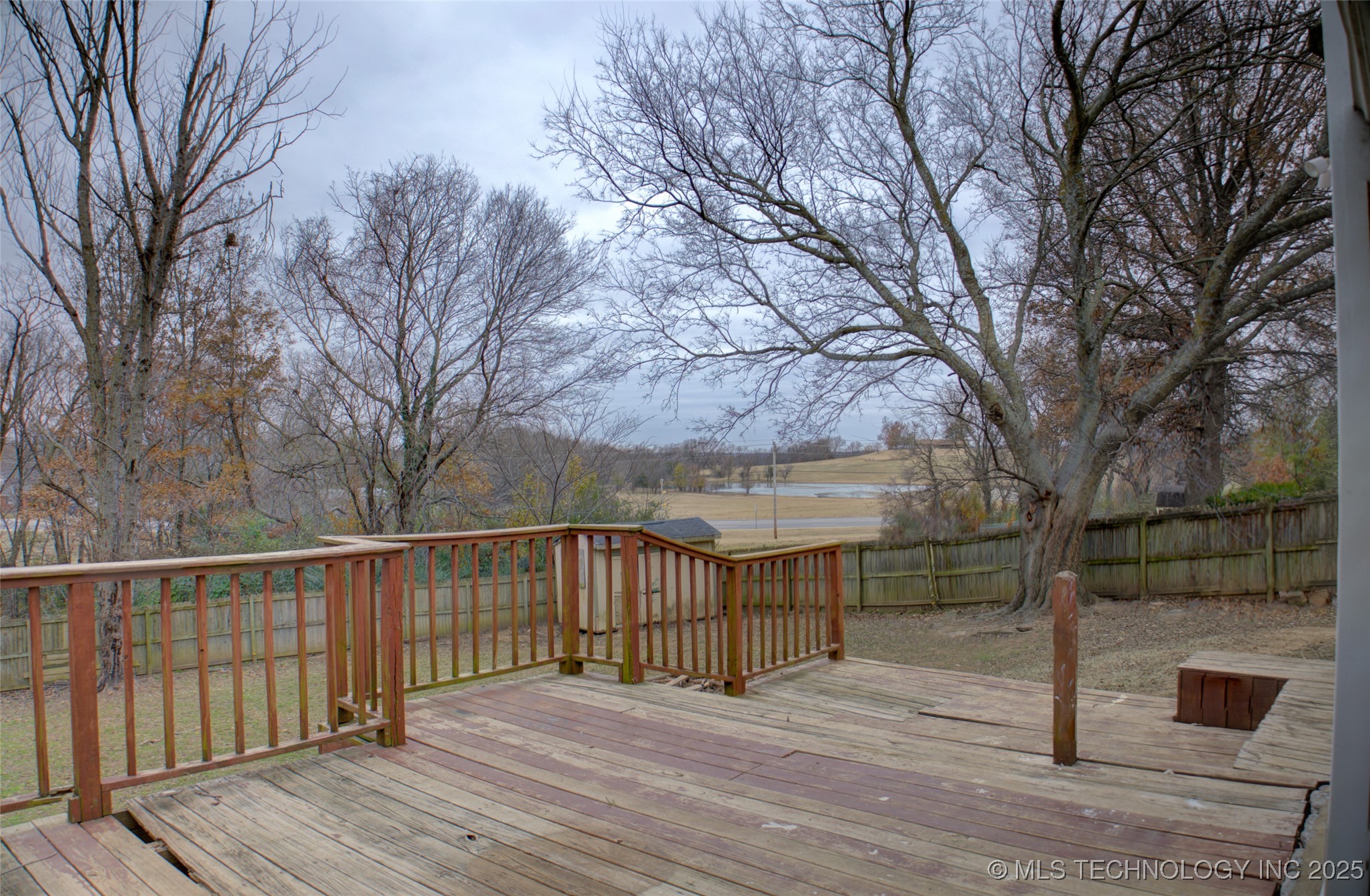 2925 W Berwick Street Property Photo 54