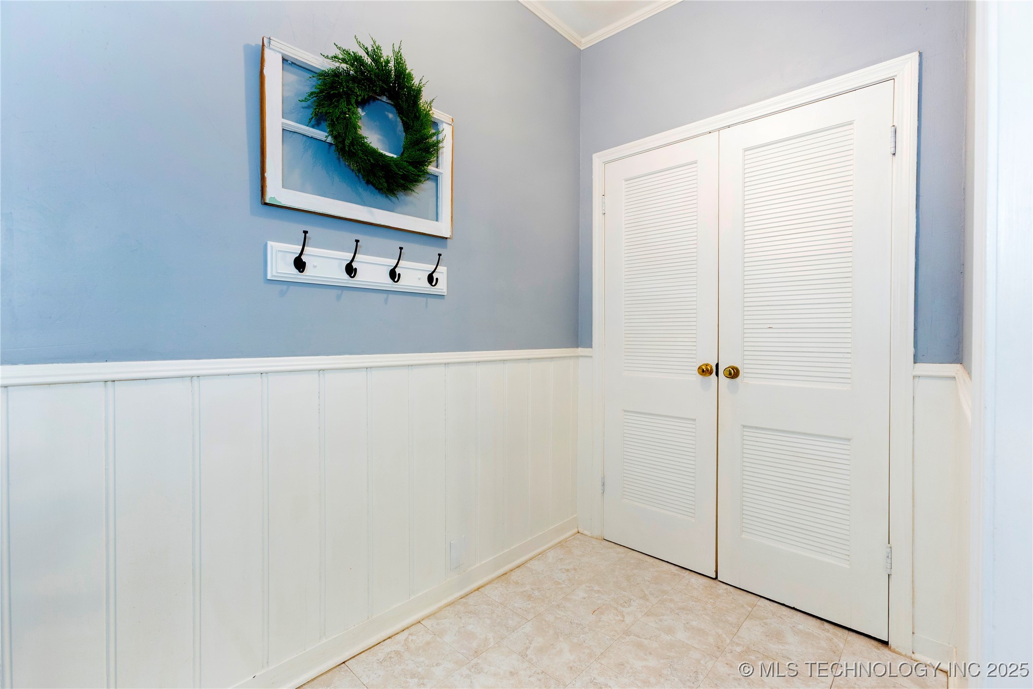 520 E Peoria Avenue Property Photo 15