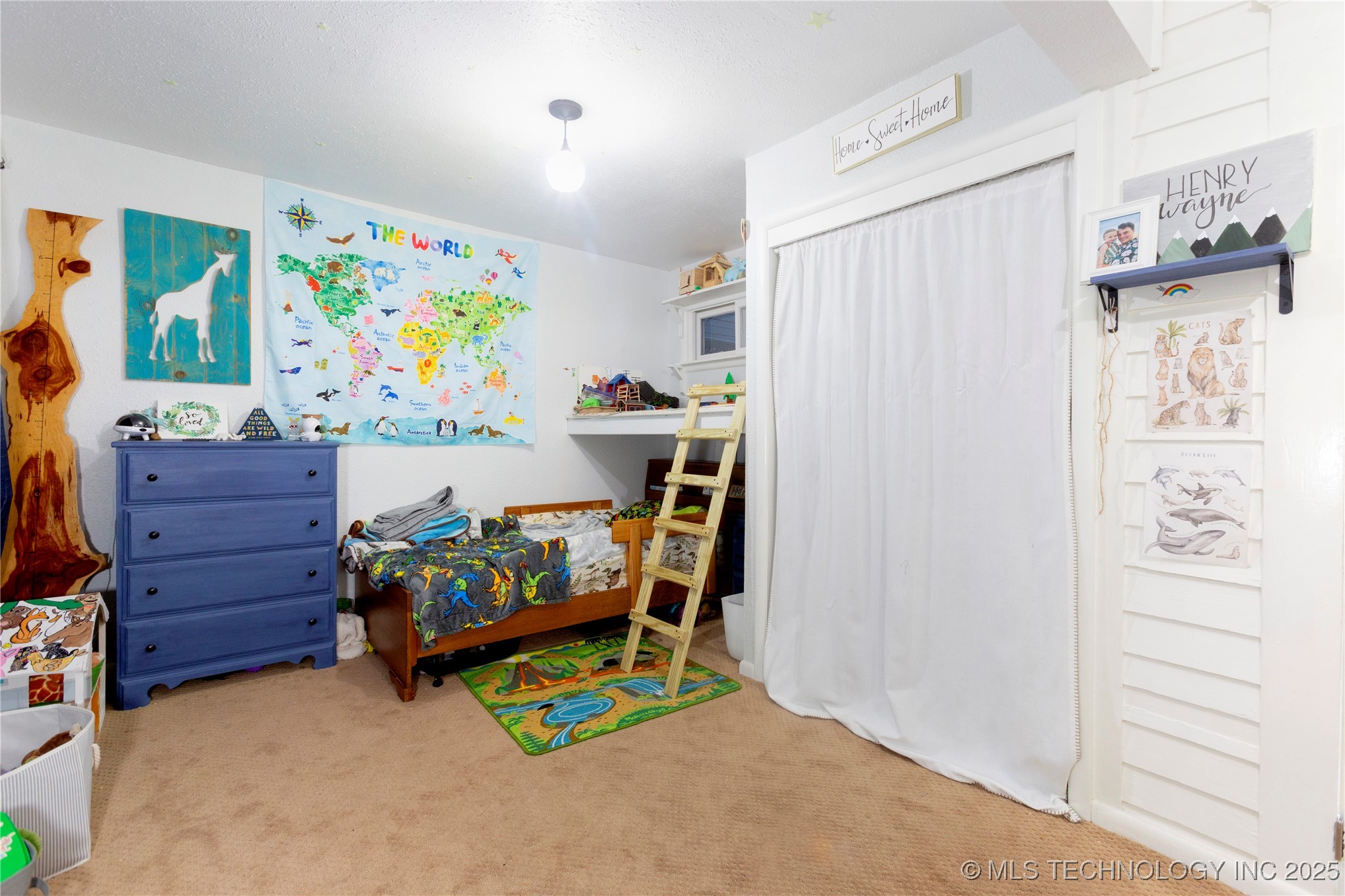 520 E Peoria Avenue Property Photo 19