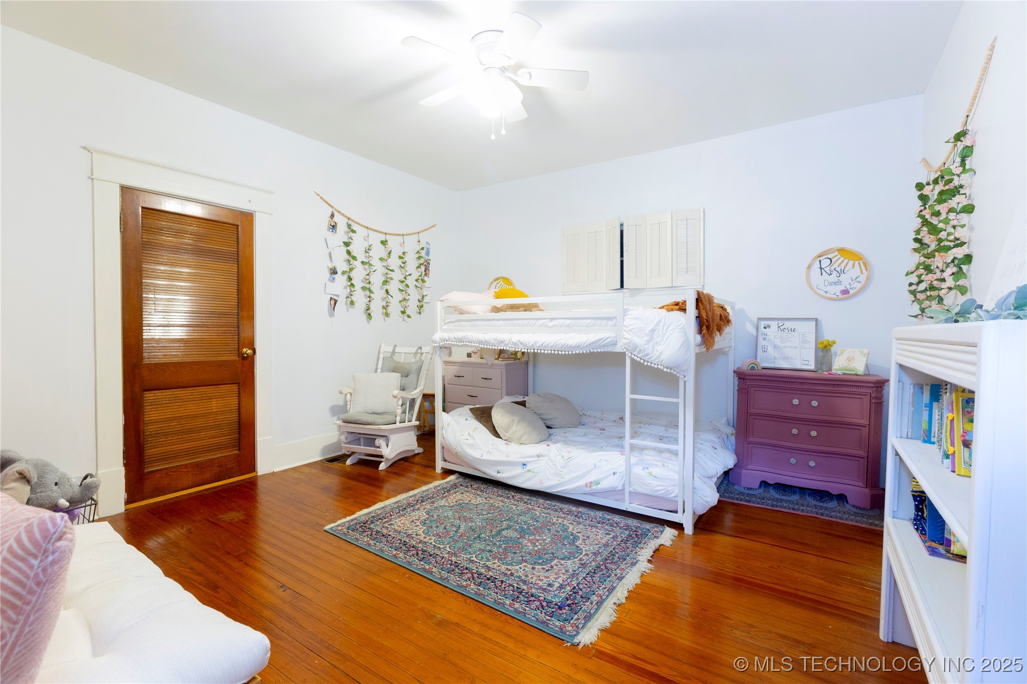 520 E Peoria Avenue Property Photo 24