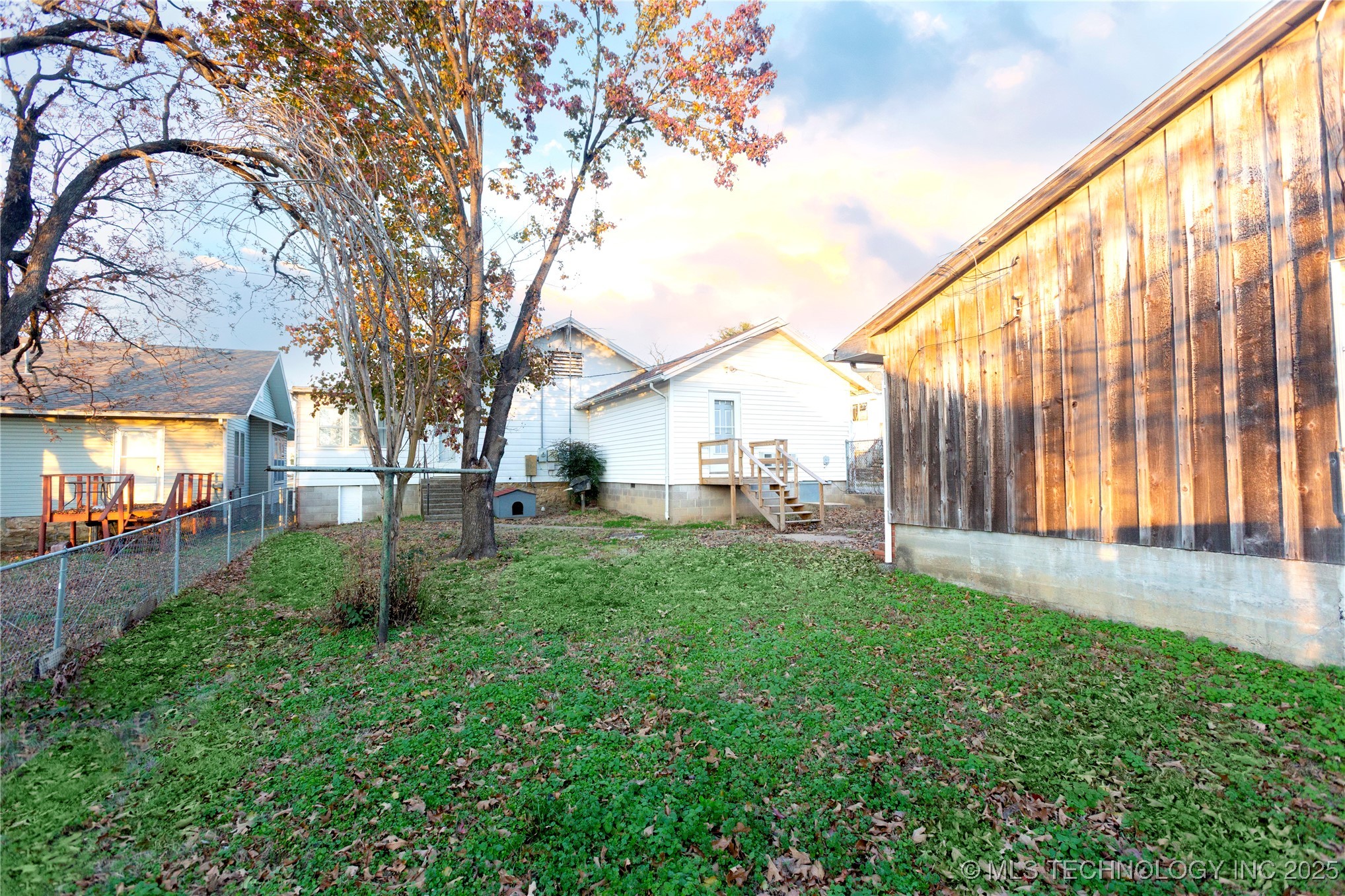 520 E Peoria Avenue Property Photo 39