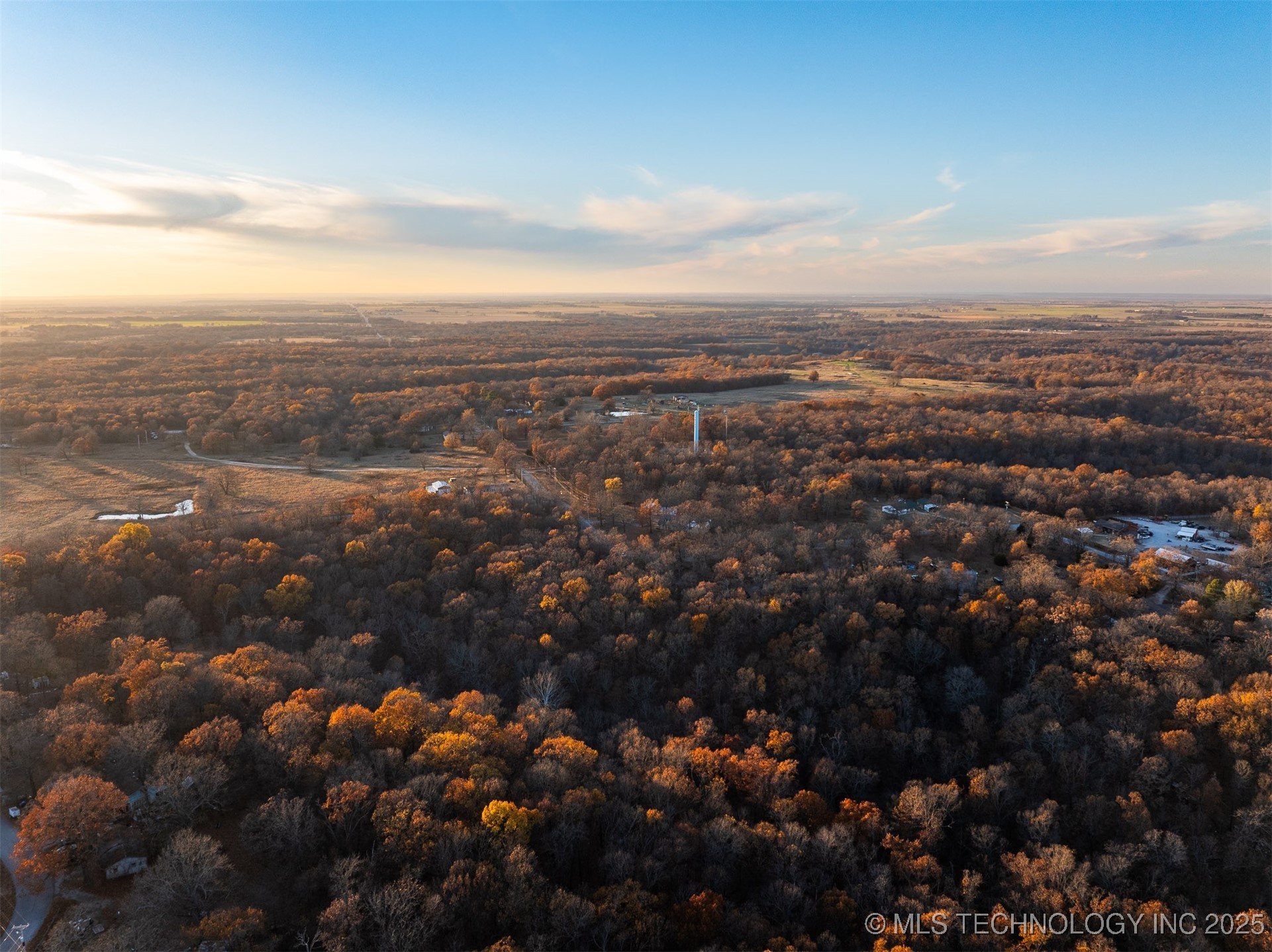 04 Skyline Drive Property Photo 25