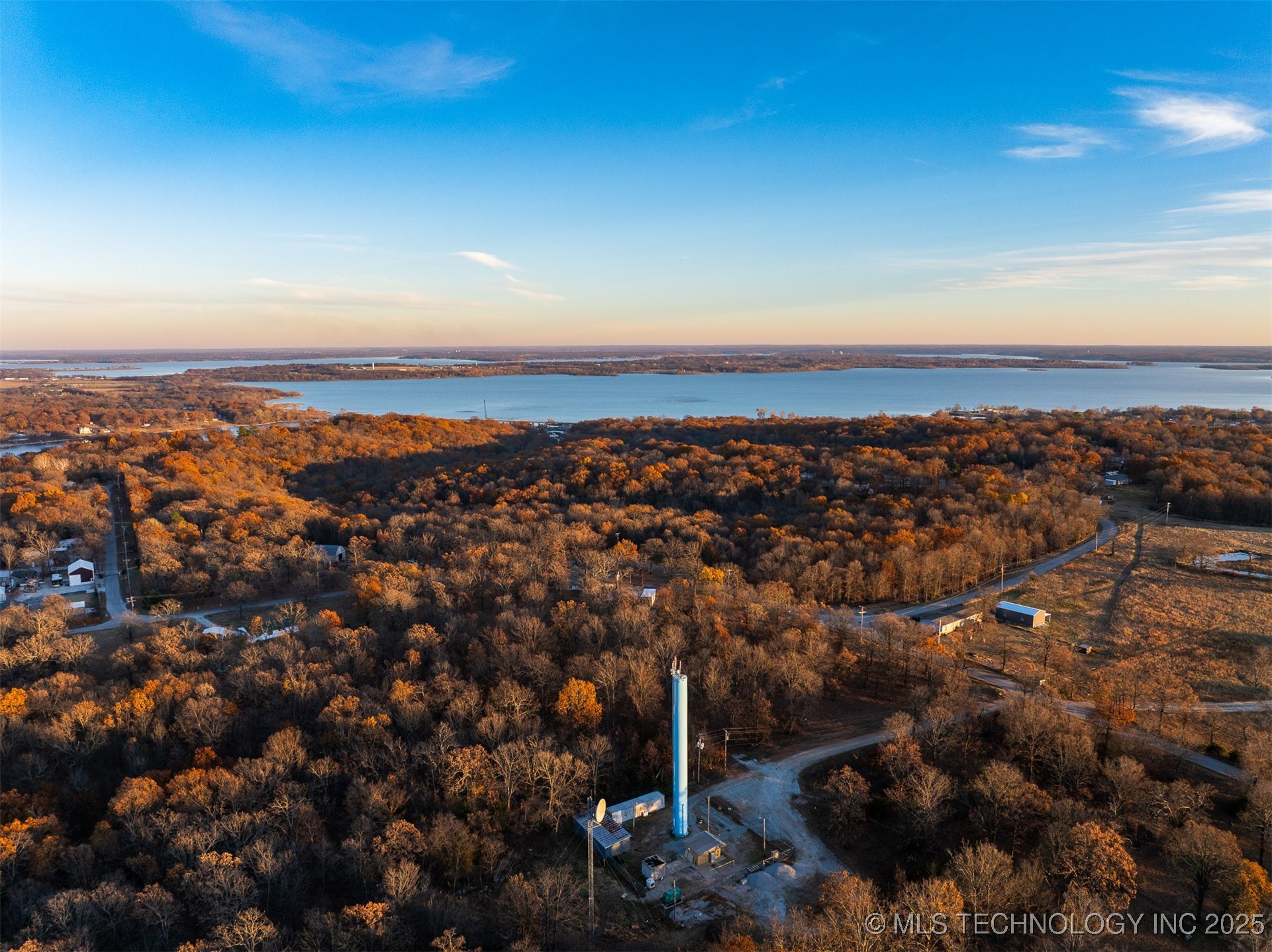 04 Skyline Drive Property Photo 30