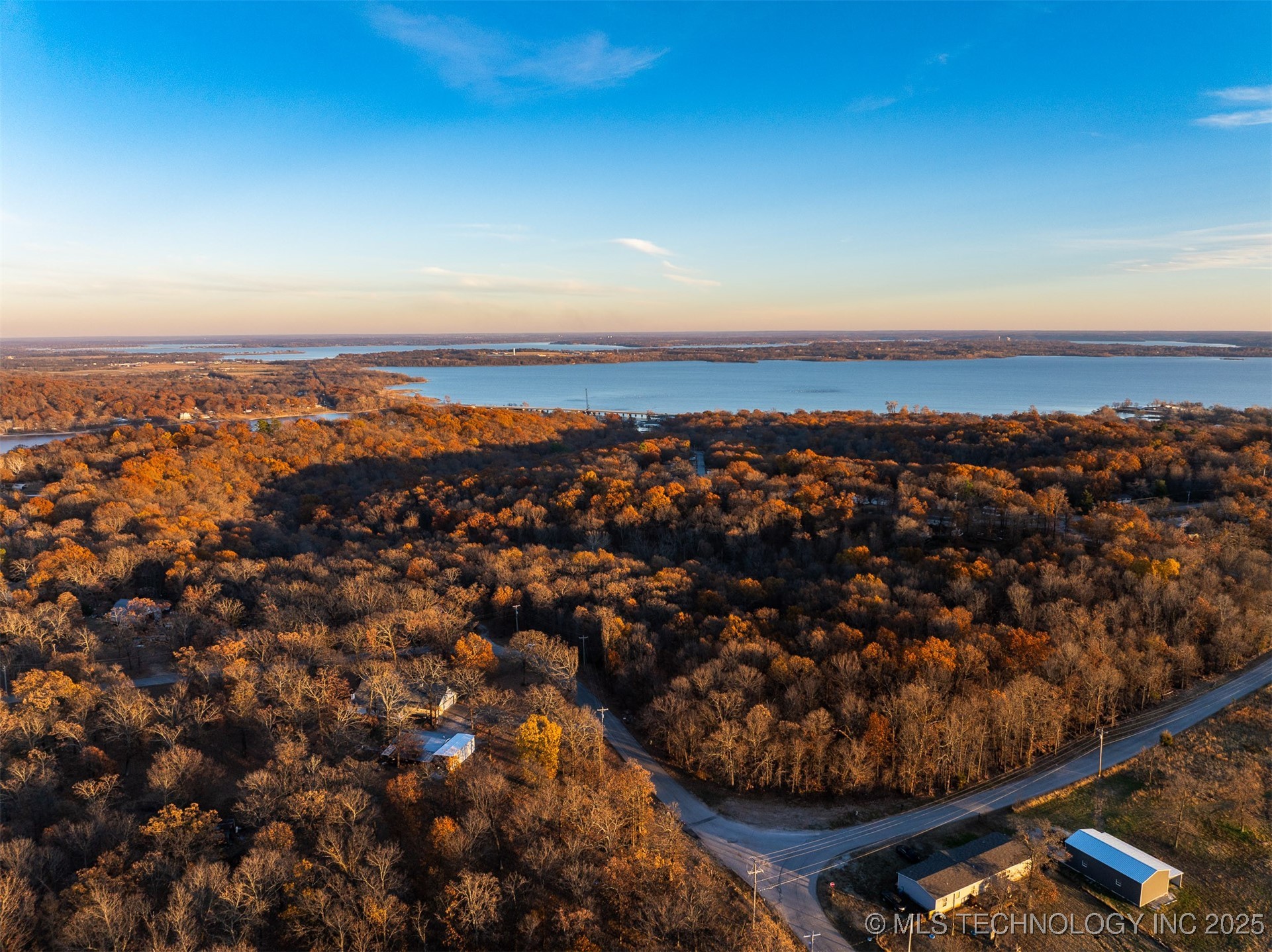 04 Skyline Drive Property Photo 31