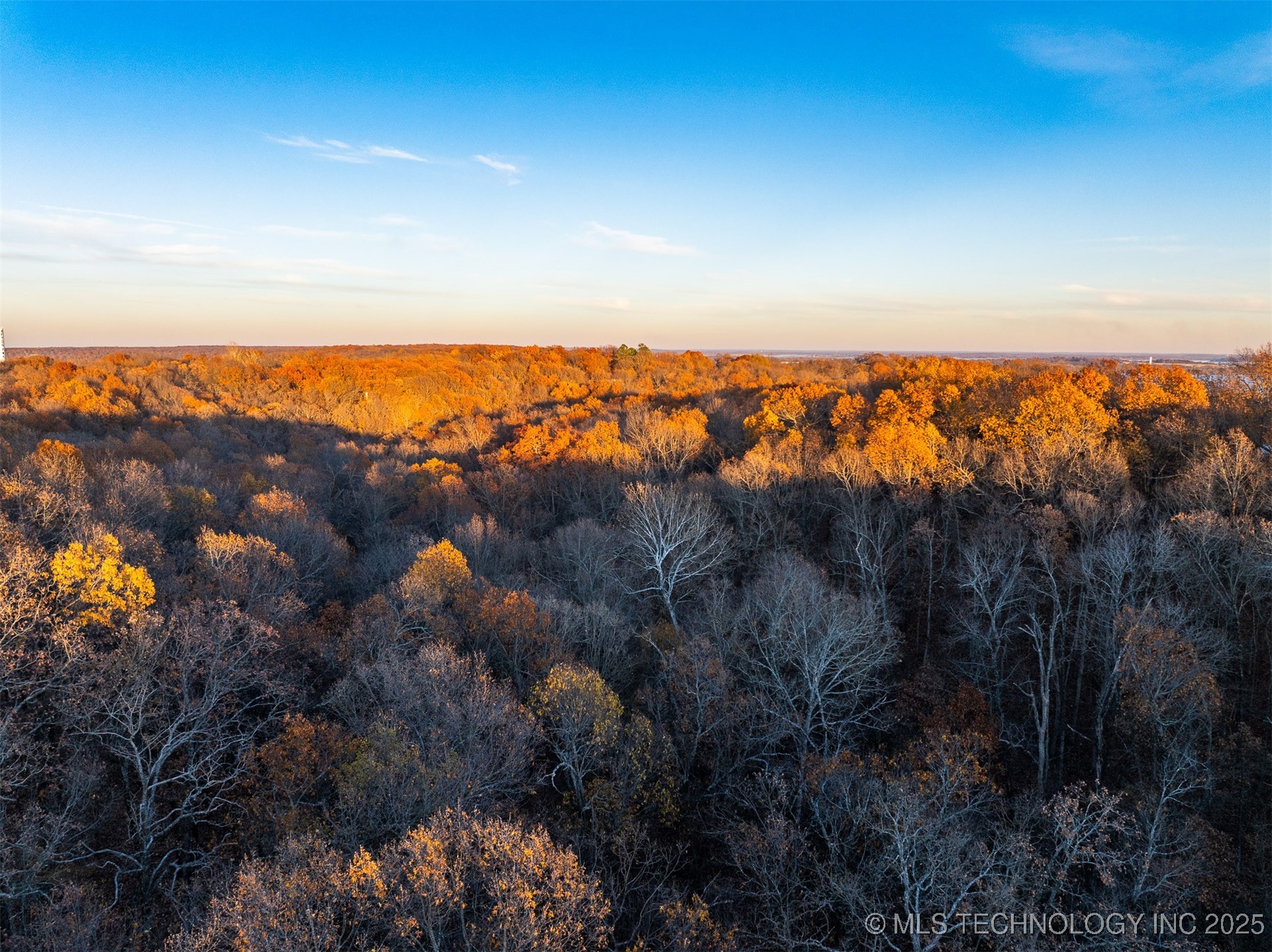 04 Skyline Drive Property Photo 40