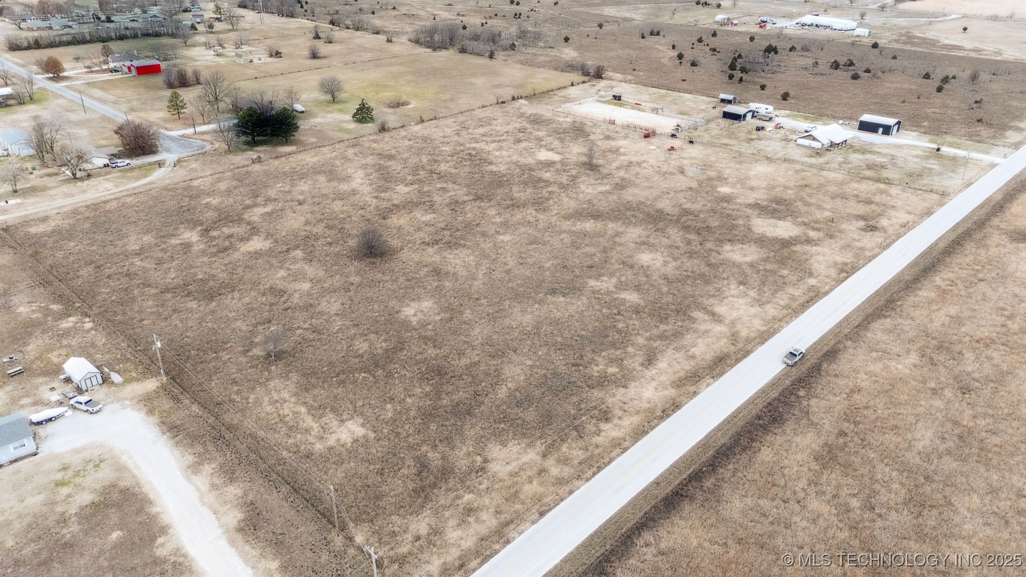 0003 S 4110 Road Property Photo 7