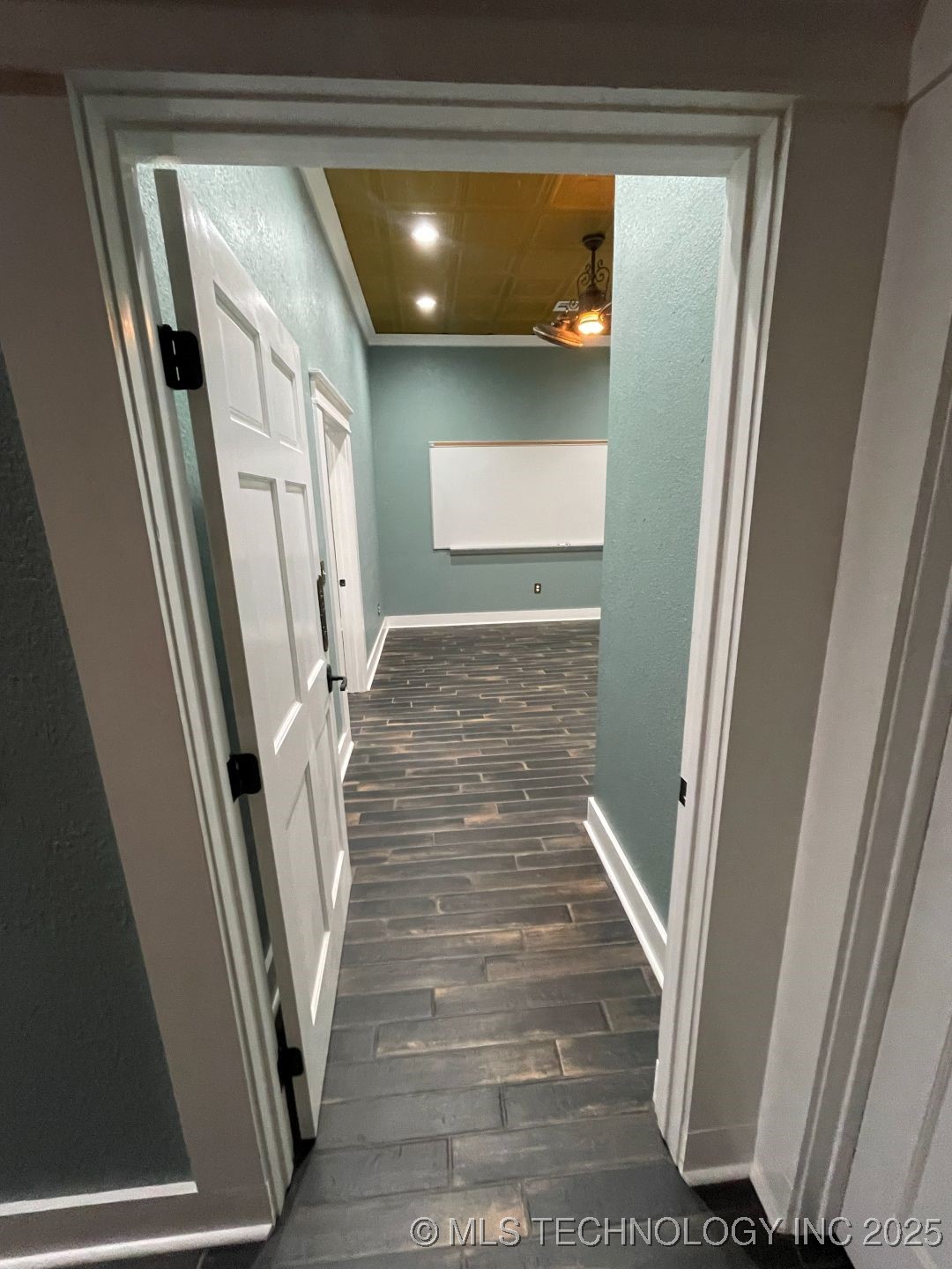 8 W Main Street Property Photo 39