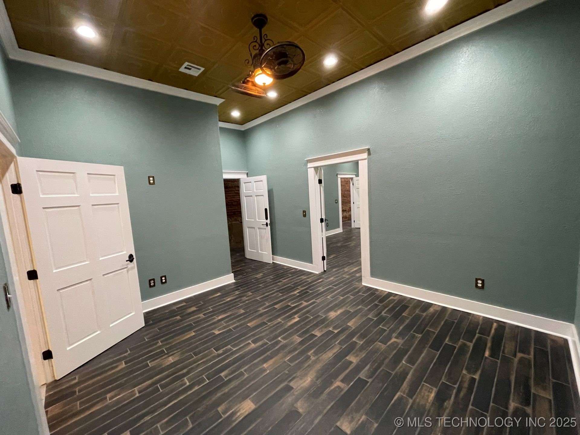 8 W Main Street Property Photo 40