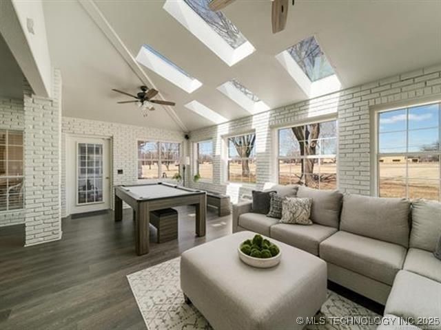 408 W Fairway Court Property Photo 15