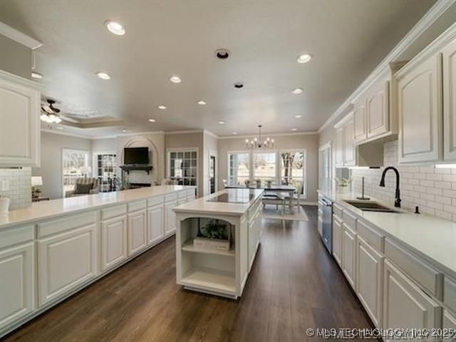 408 W Fairway Court Property Photo 21