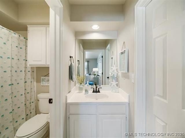 408 W Fairway Court Property Photo 29