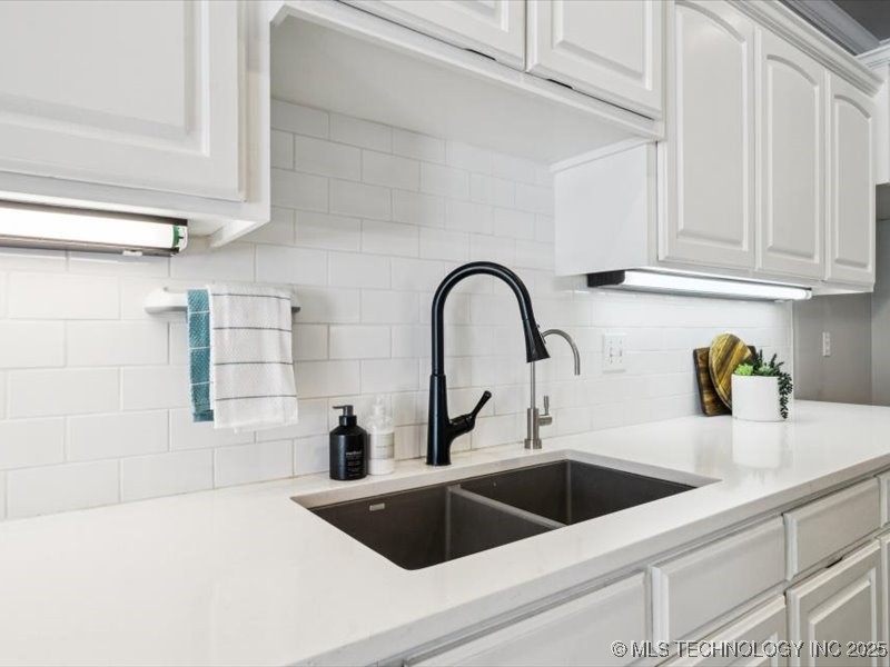 408 W Fairway Court Property Photo 40