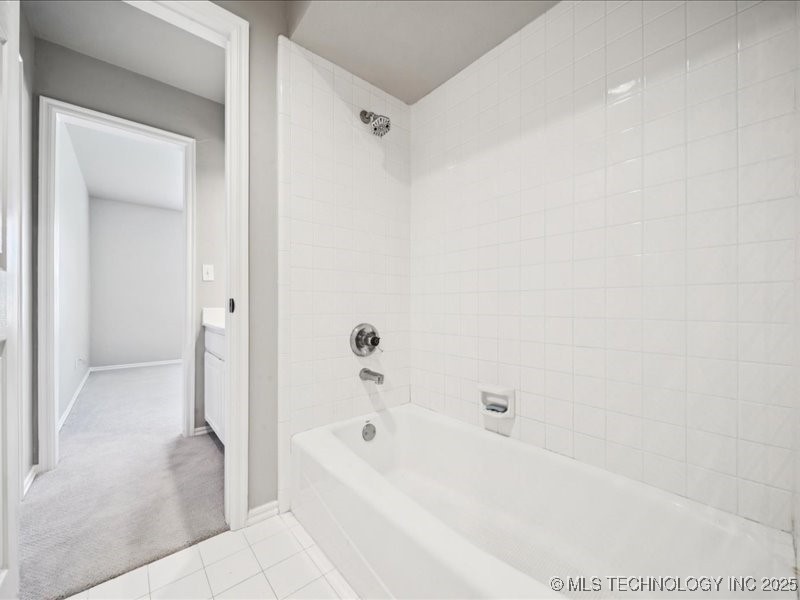 408 W Fairway Court Property Photo 62