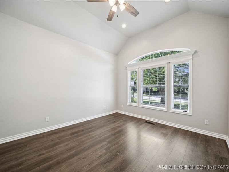 408 W Fairway Court Property Photo 66