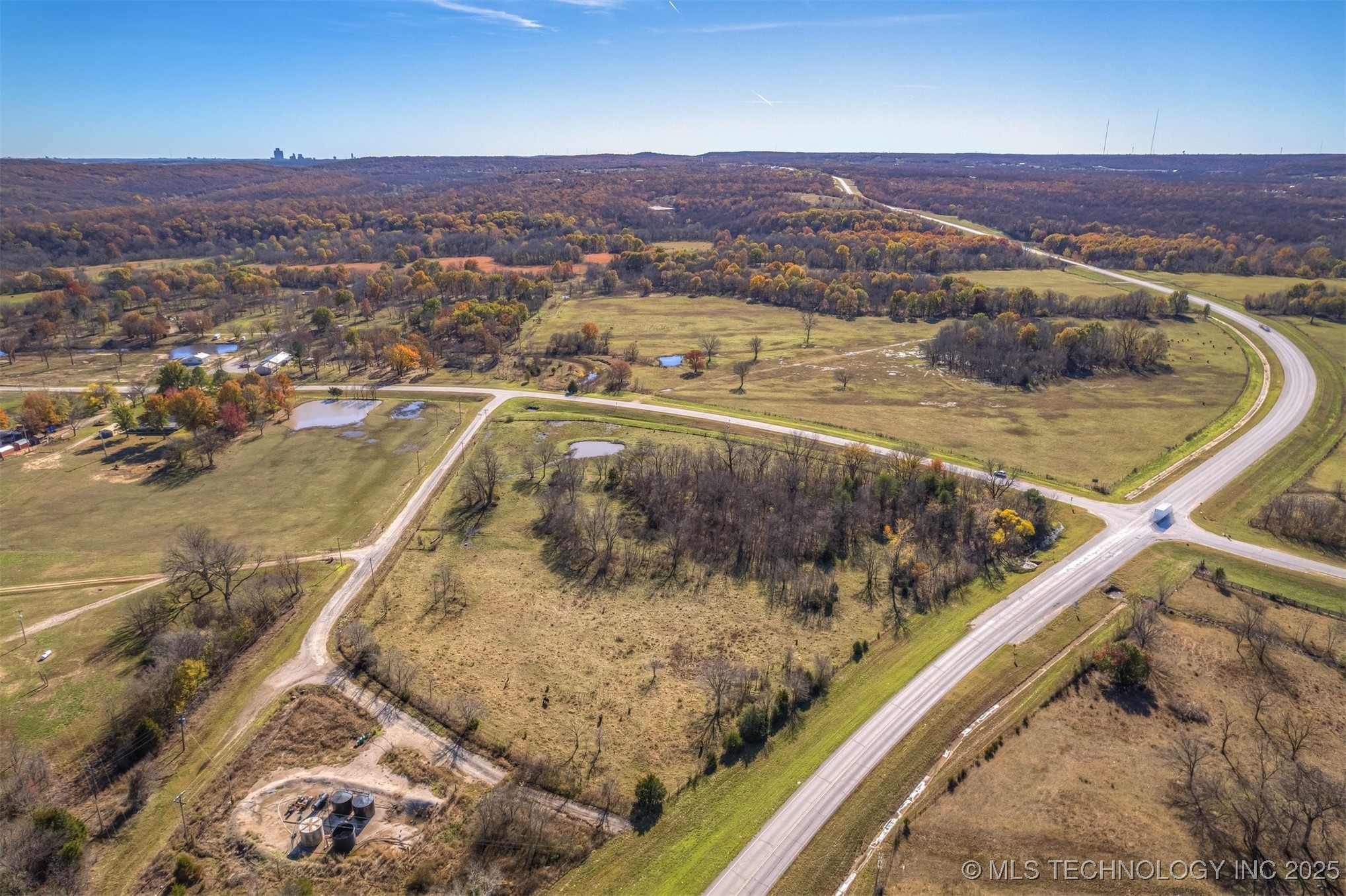 Rock School Road Property Photo 4