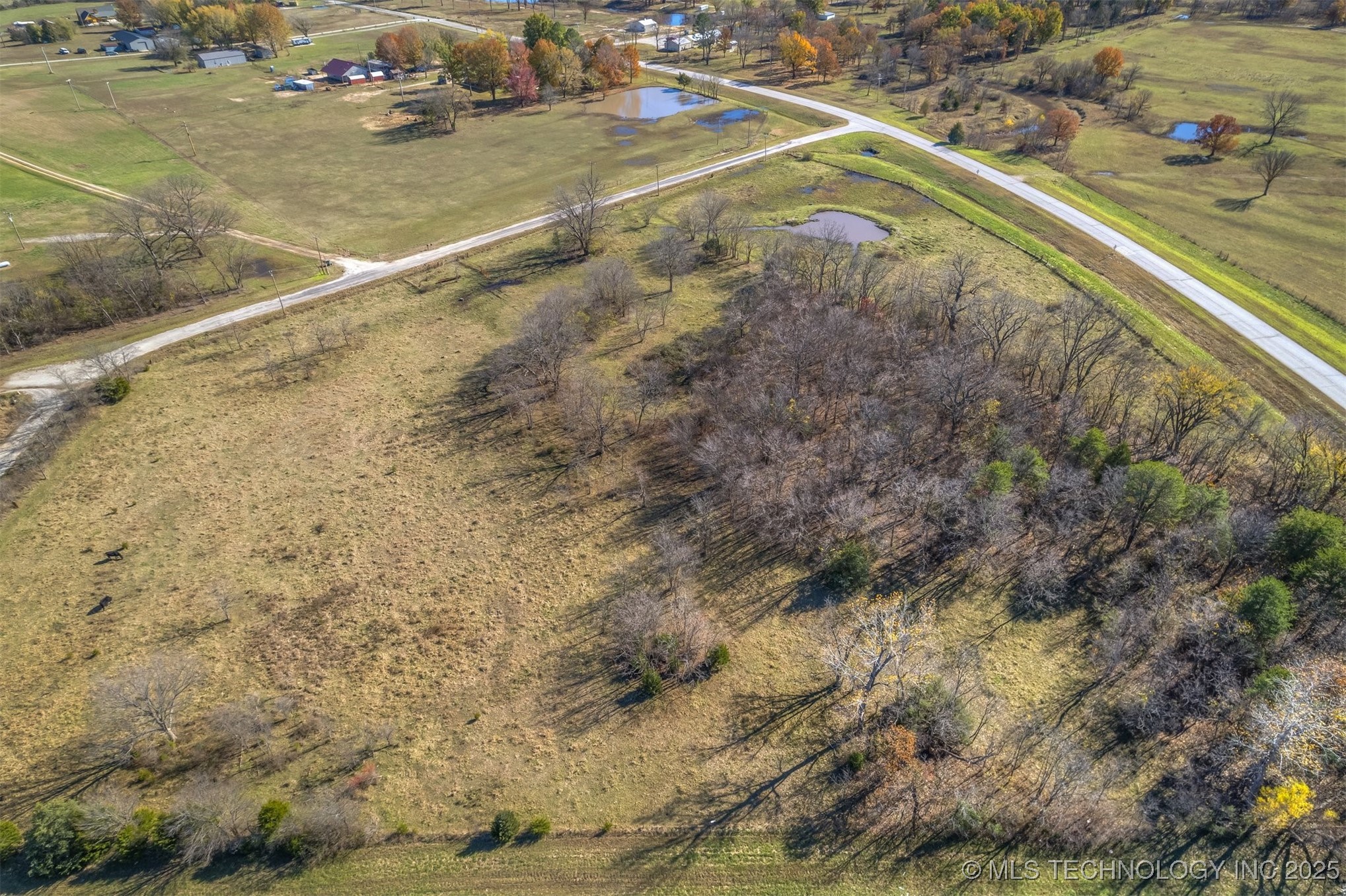 Rock School Road Property Photo 6