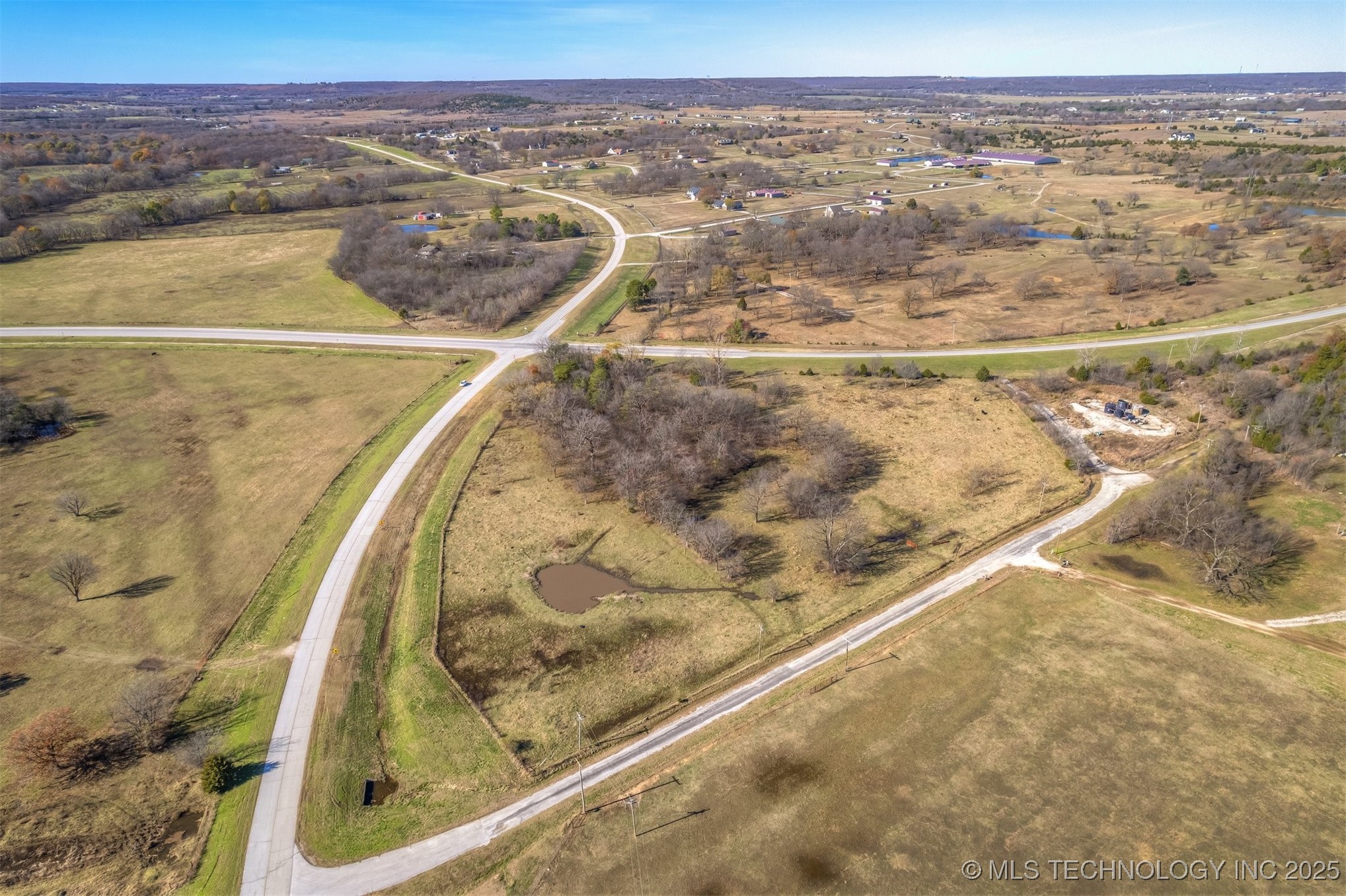 Rock School Road Property Photo 12